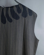 "FENDI" Logo print V-neck sleeveless top