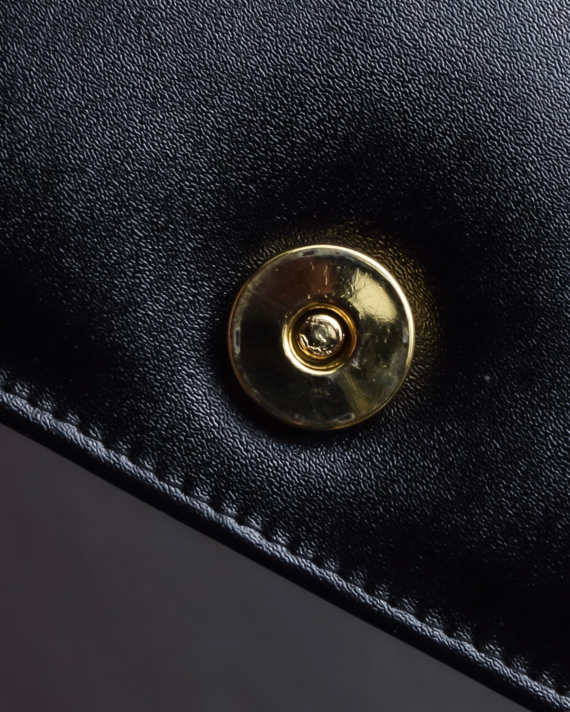 "Cartier" Logo engraved horizontal chain shoulder leather bag