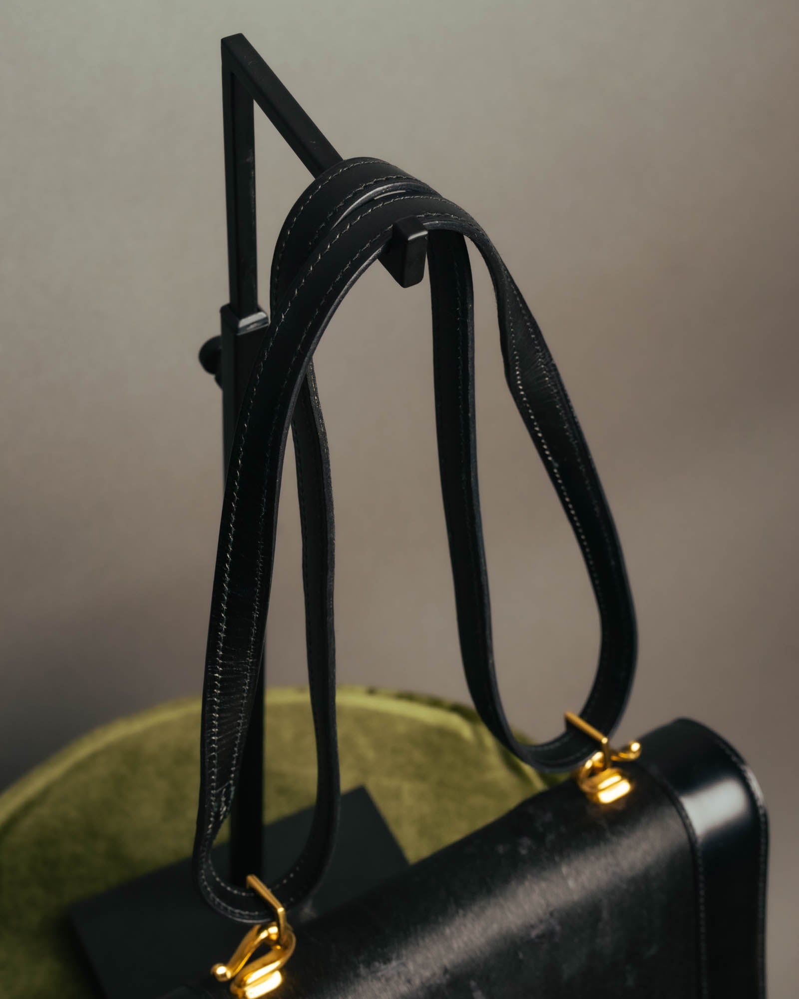 -SPECIAL- “HERMÈS” 80’s-90’s Camargue black leather and canvas shoulder bag