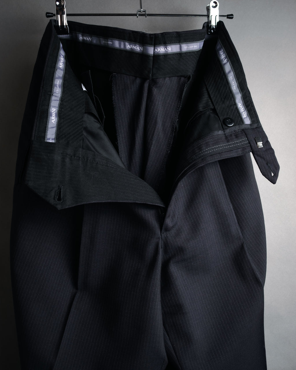 “ARMANI COLLEZIONI” 00’s Pinstriped three button suit set