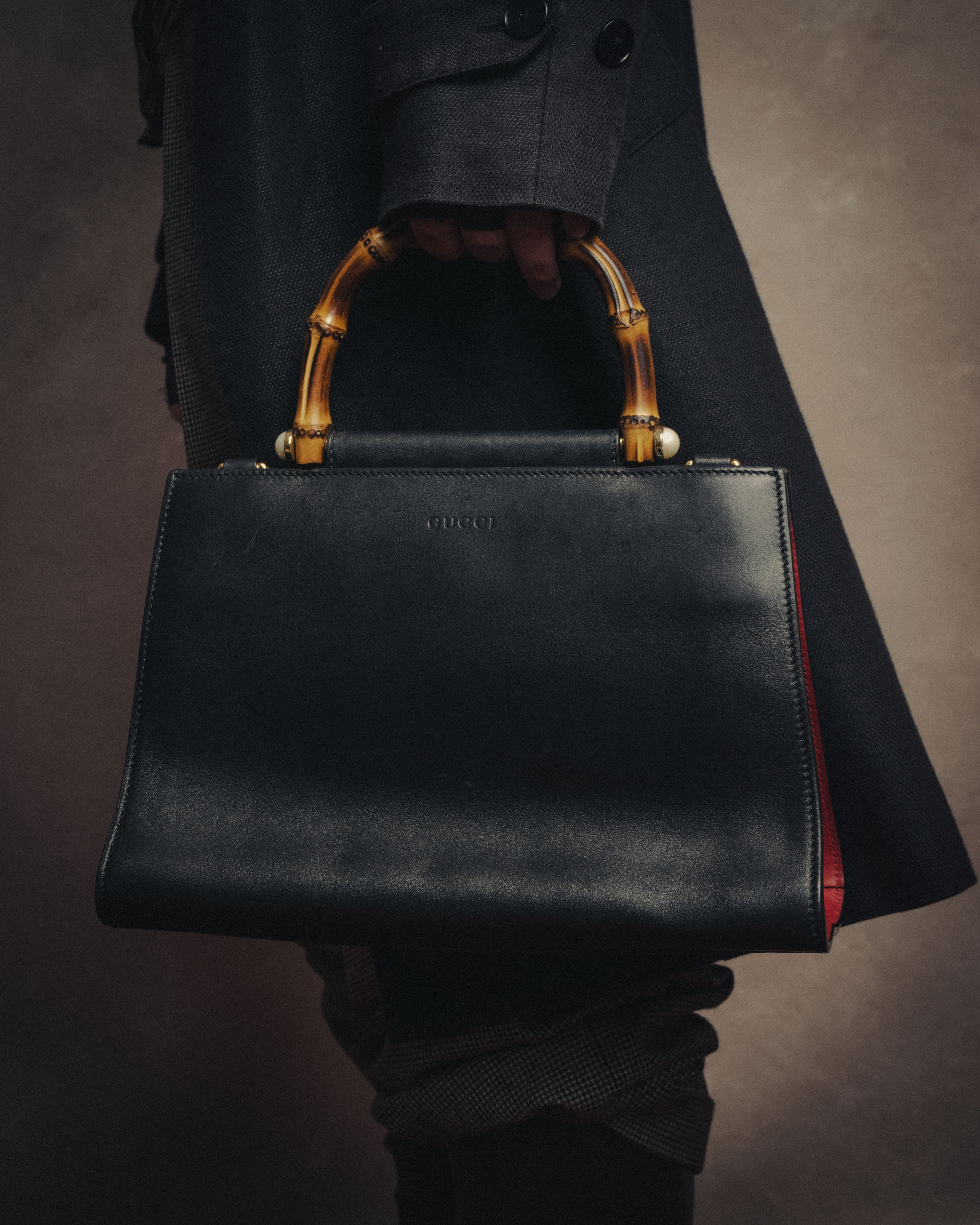 -SPECIAL- “GUCCI” 2016-2020 Bamboo handle nymphaea leather bag