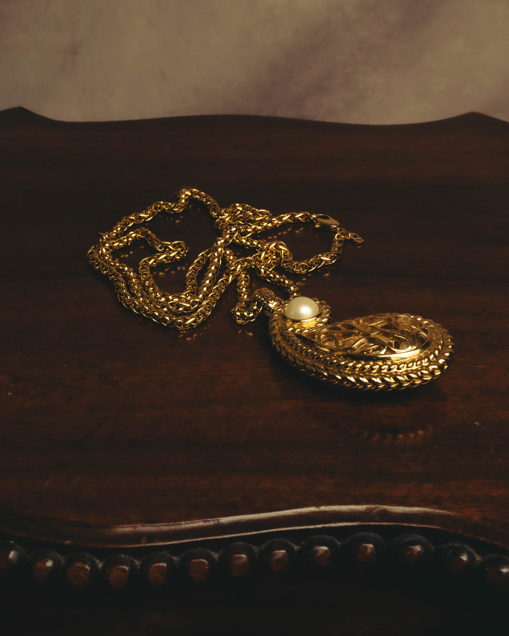 "Christian Dior" 80's-90's Ornate pendant necklace