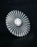 “Enasoluna” Flower motif marble stone silver ring