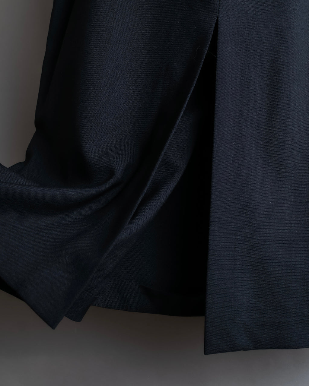 "MAISON MARGIELA" Side zip design mid ength flared skirt