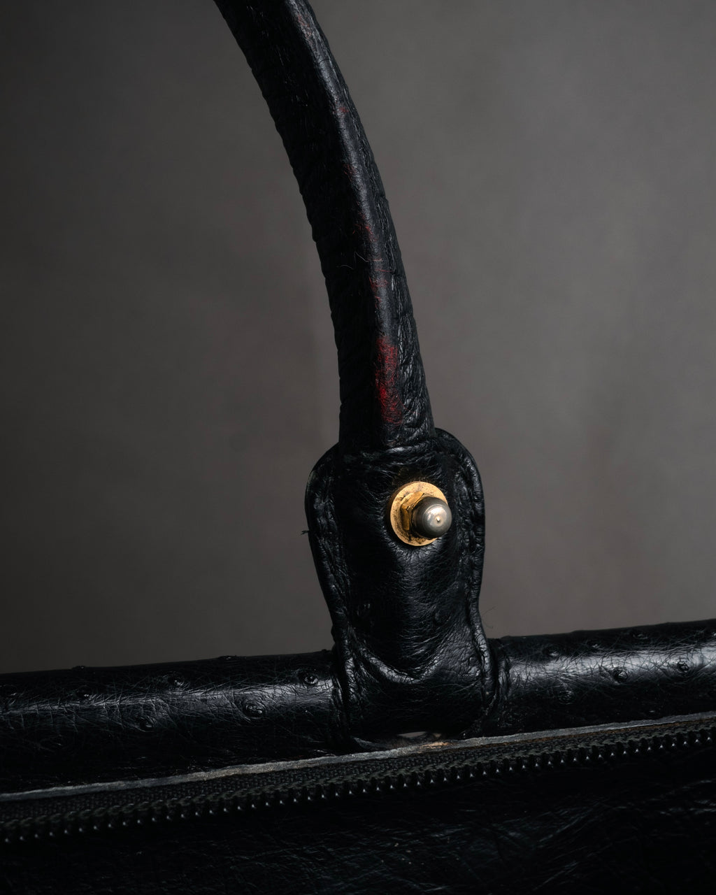 “pierre cardin” 80’s-90’s Ostrich leather structured doctor bag