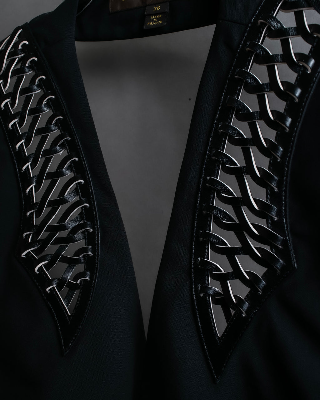 "LOUIS VUITTON" Leather tape cross knit detail vest