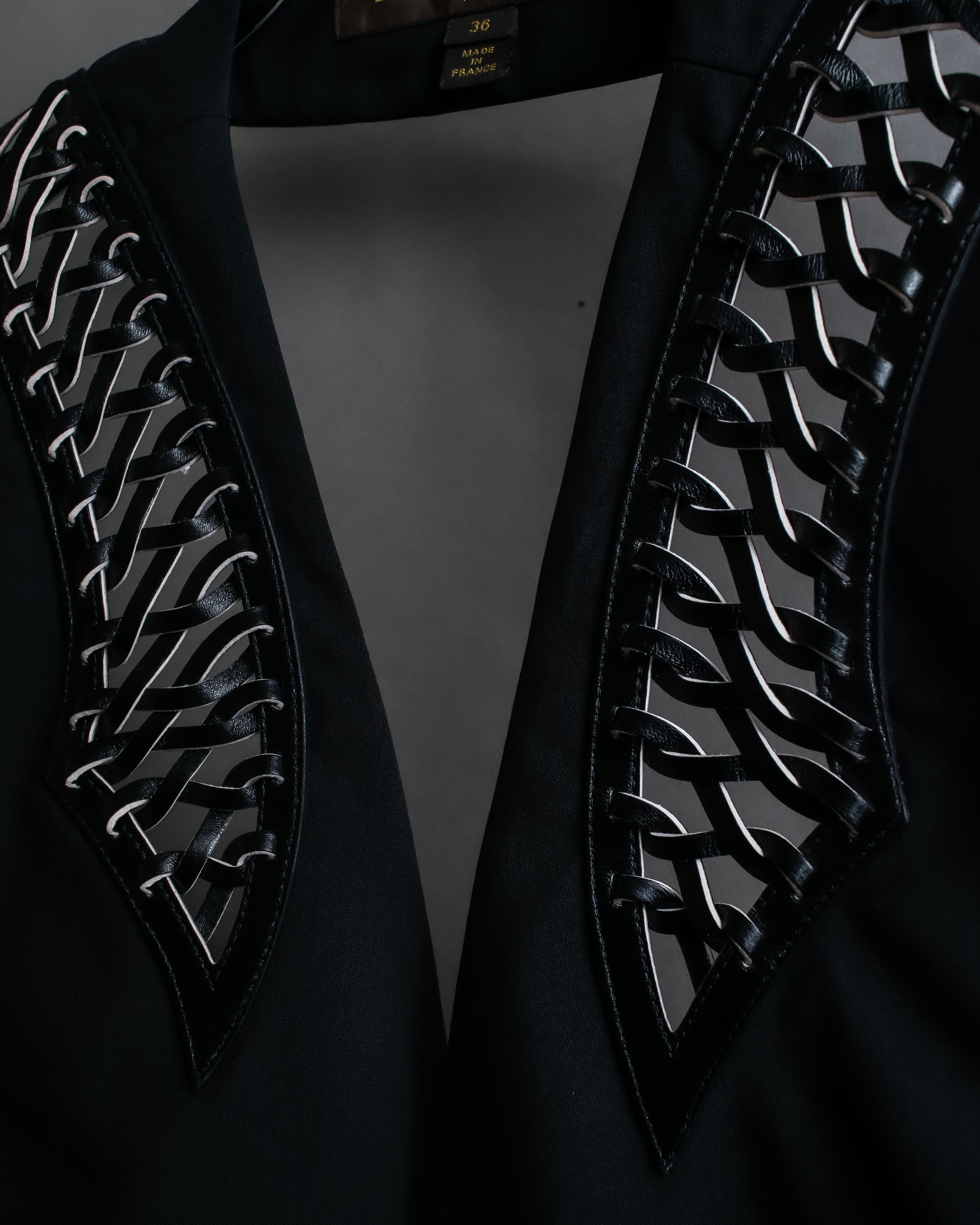 "LOUIS VUITTON" Leather tape cross knit detail vest