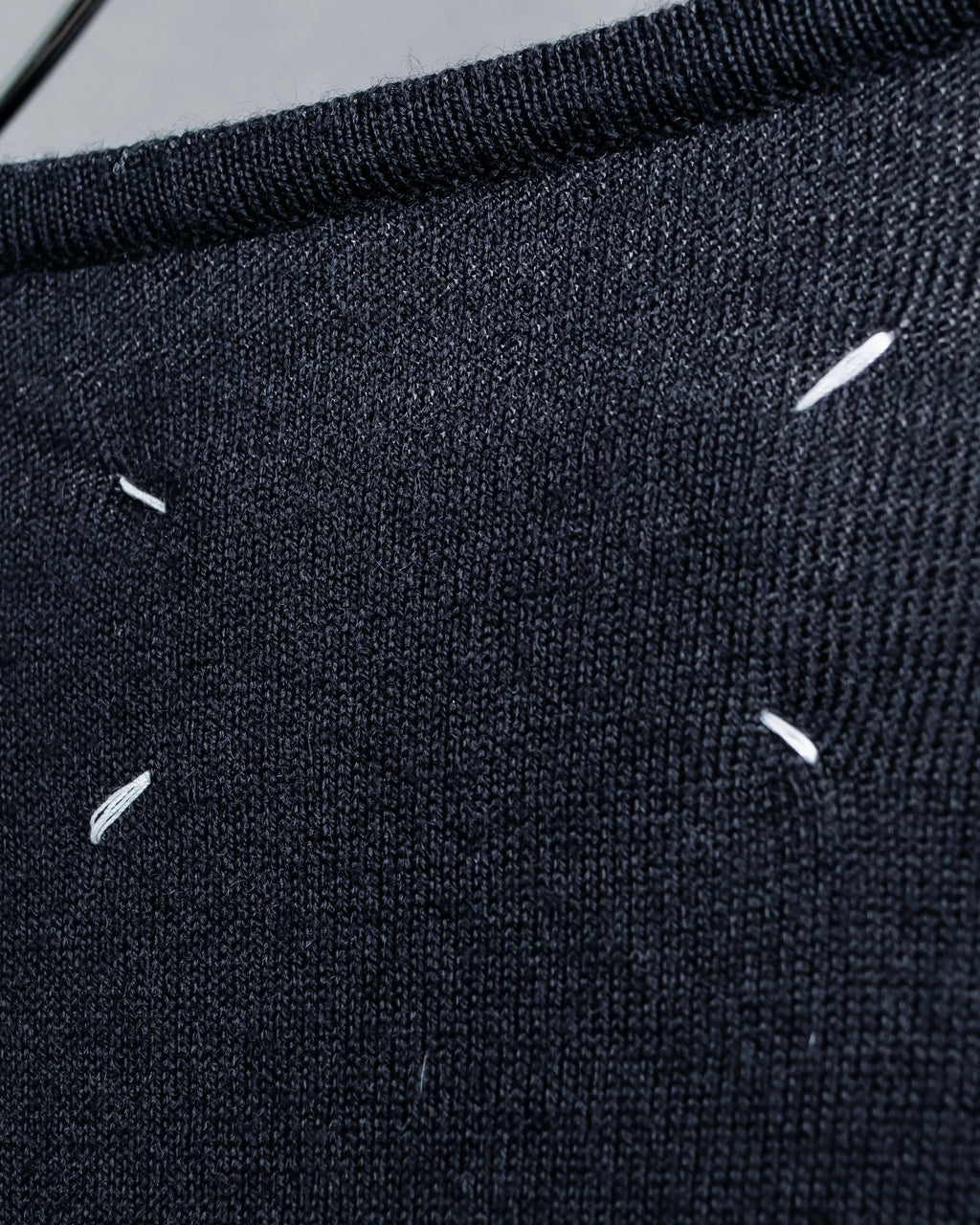 "MAISON MARGIELA"
Fur docking high gauge knit