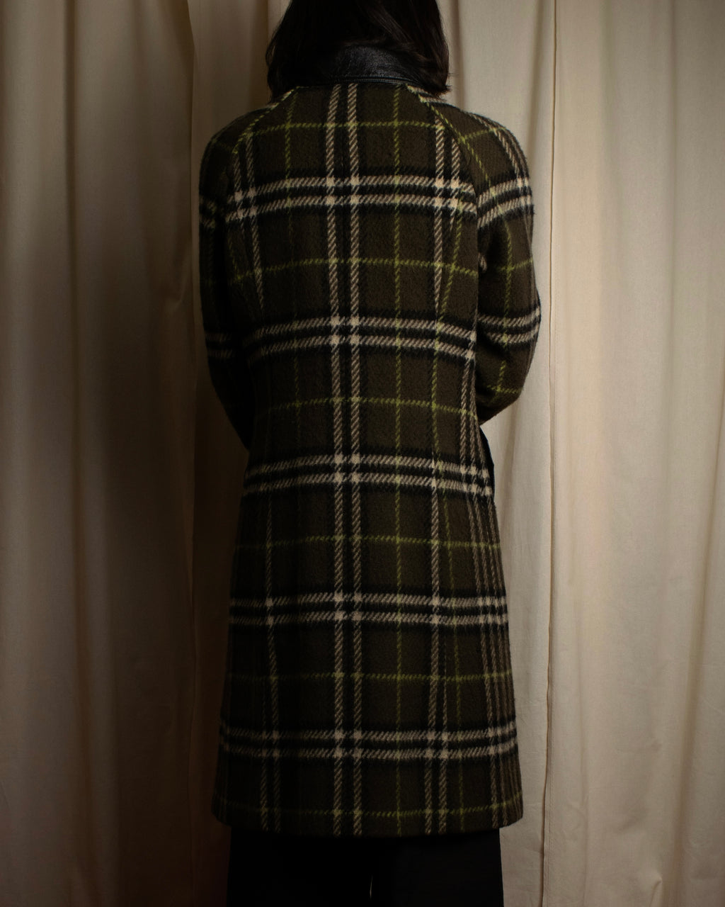 "BURBERRY" Leather switching design check tweed coat