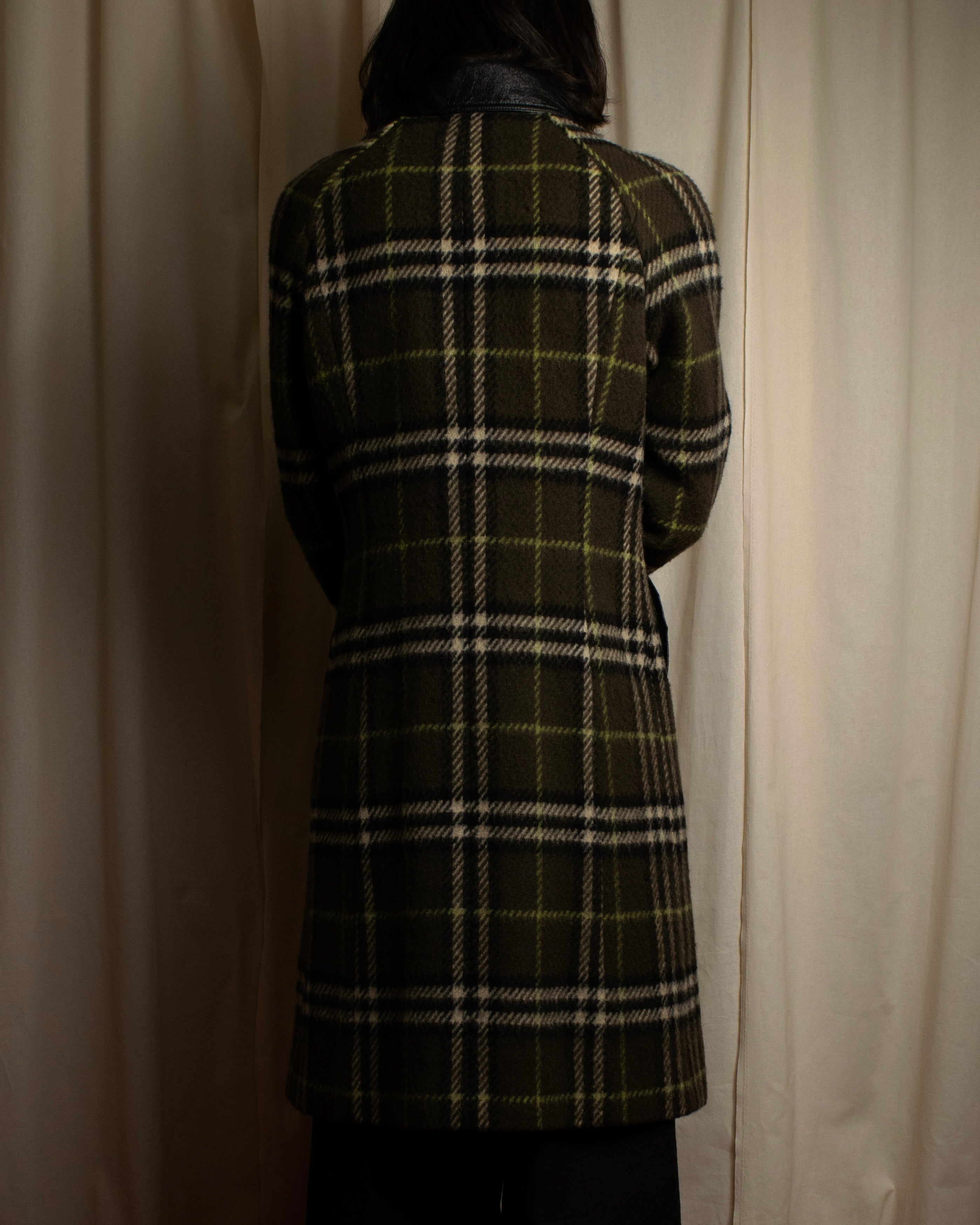 "BURBERRY" Leather switching design check tweed coat