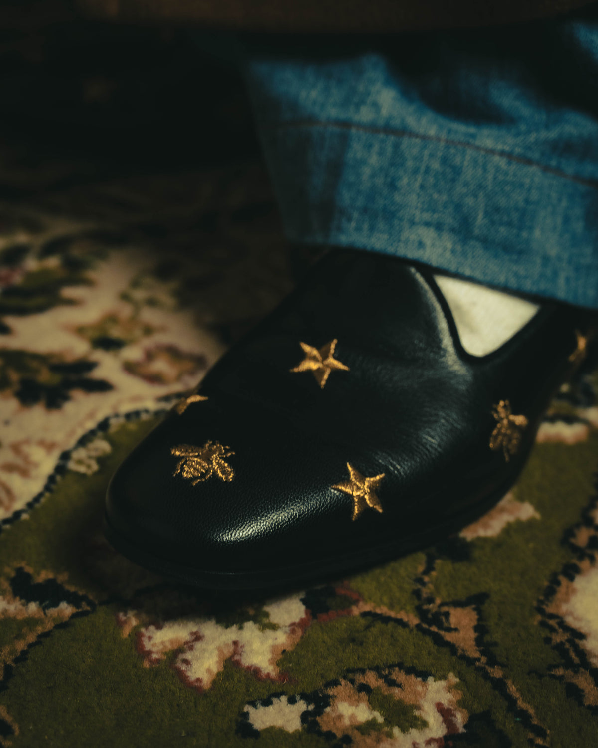 -SPECIAL- “GUCCI” 2017-2018 Bee and star embroidered leather loafers