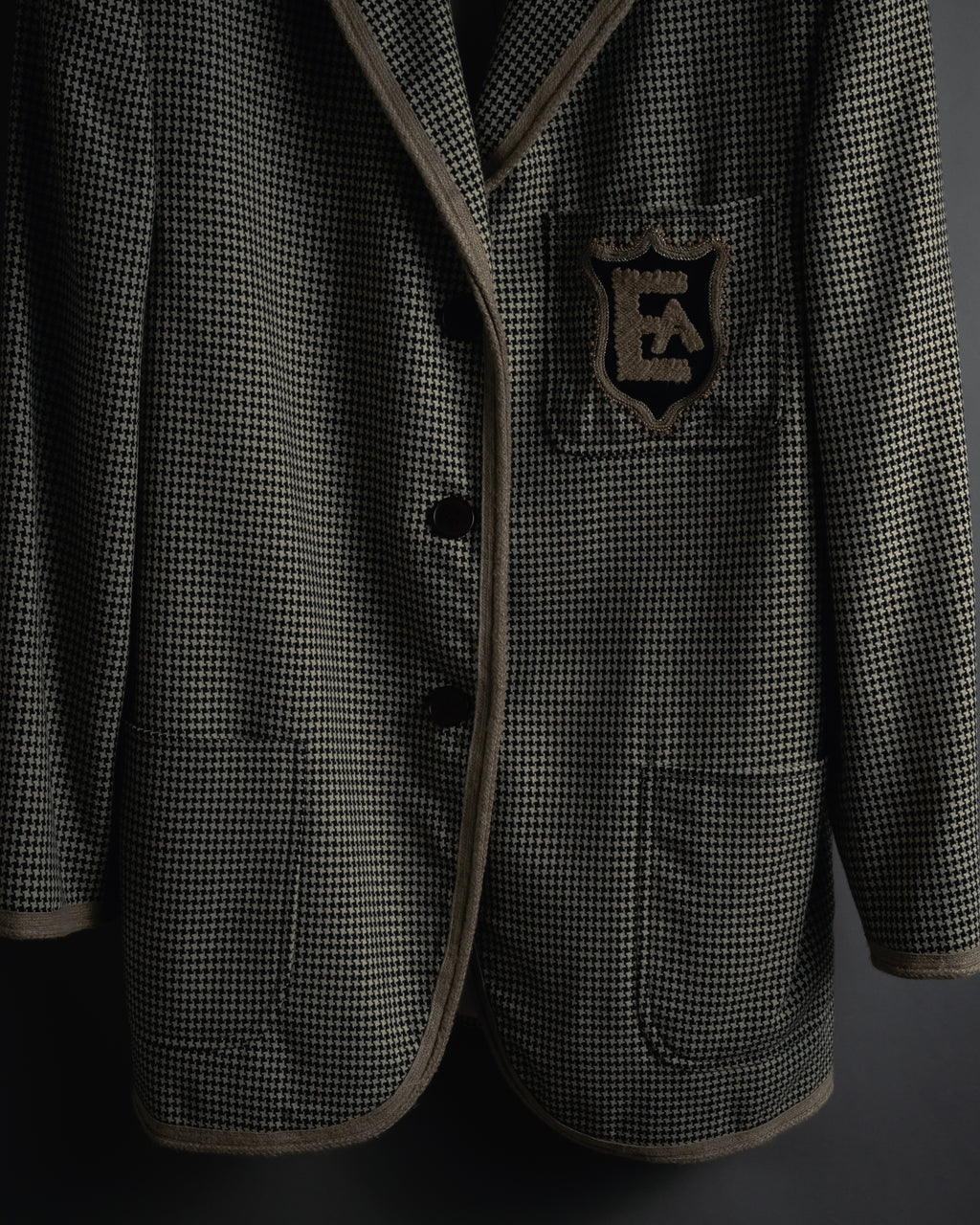 "Emporio Armani" 90’s Houndstooth piped crest blazer