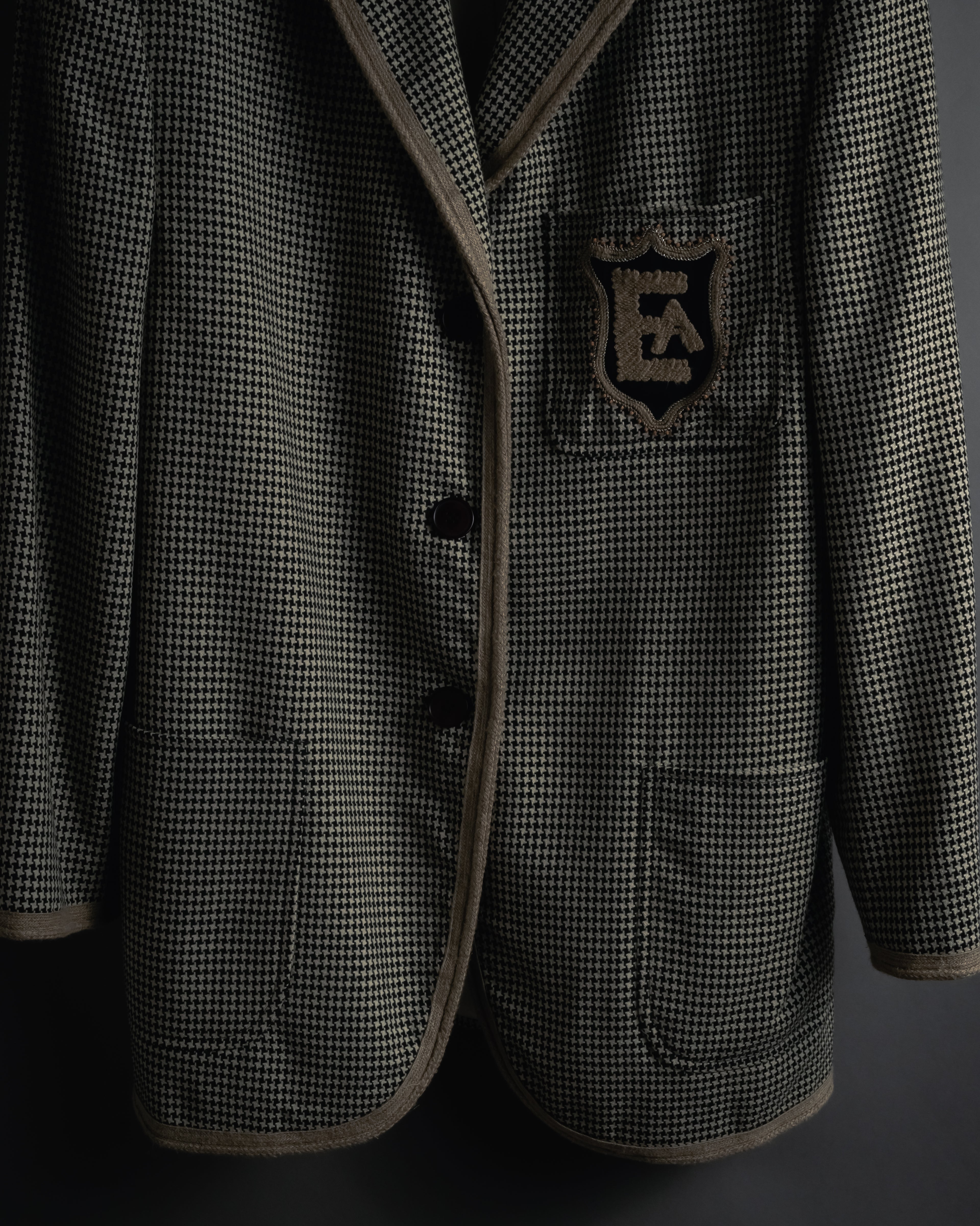 "Emporio Armani" 90’s Houndstooth piped crest blazer