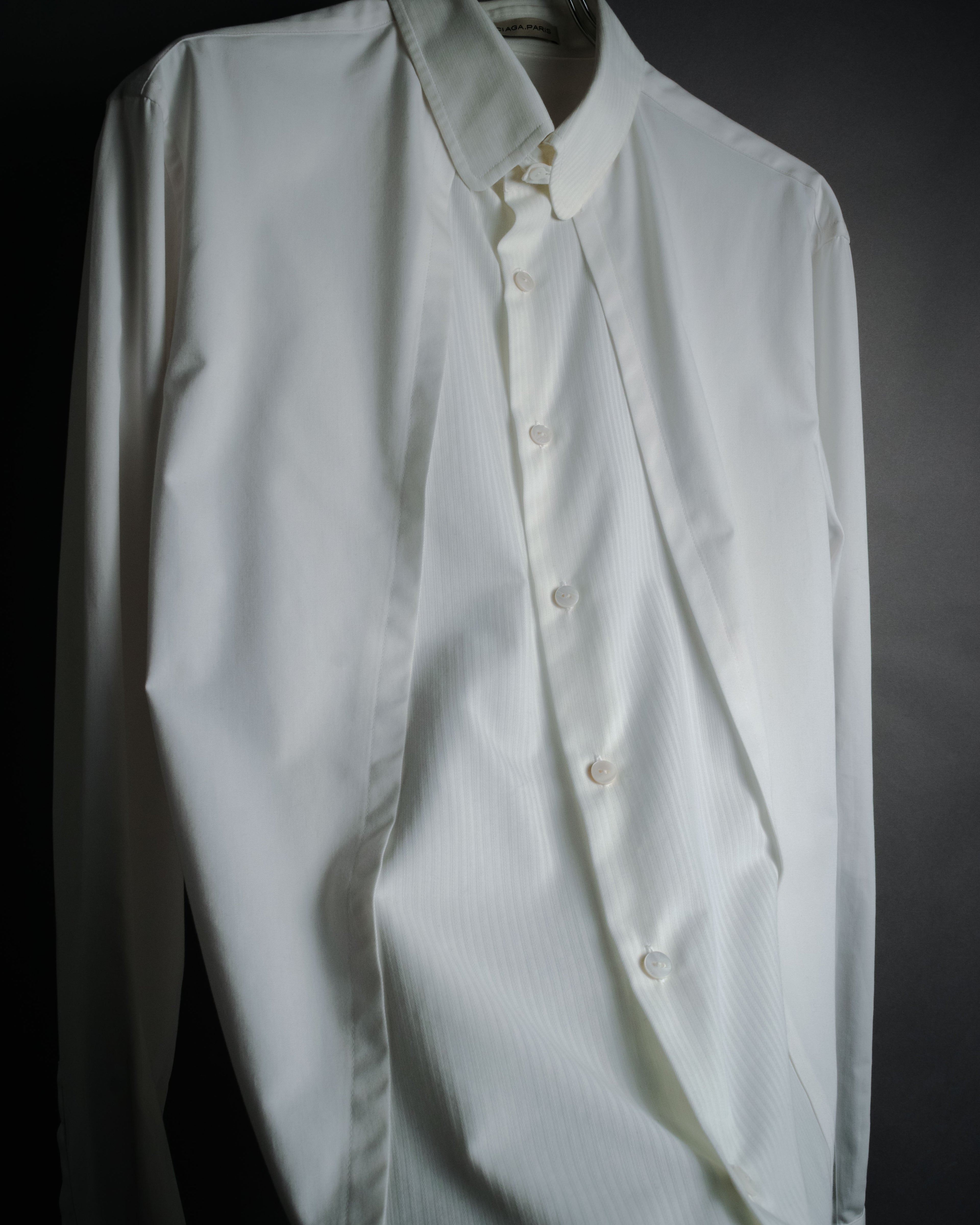 –SPECIAL– "BALENCIAGA" 2005-06’s Round collar chin tab paneled dress shirt
