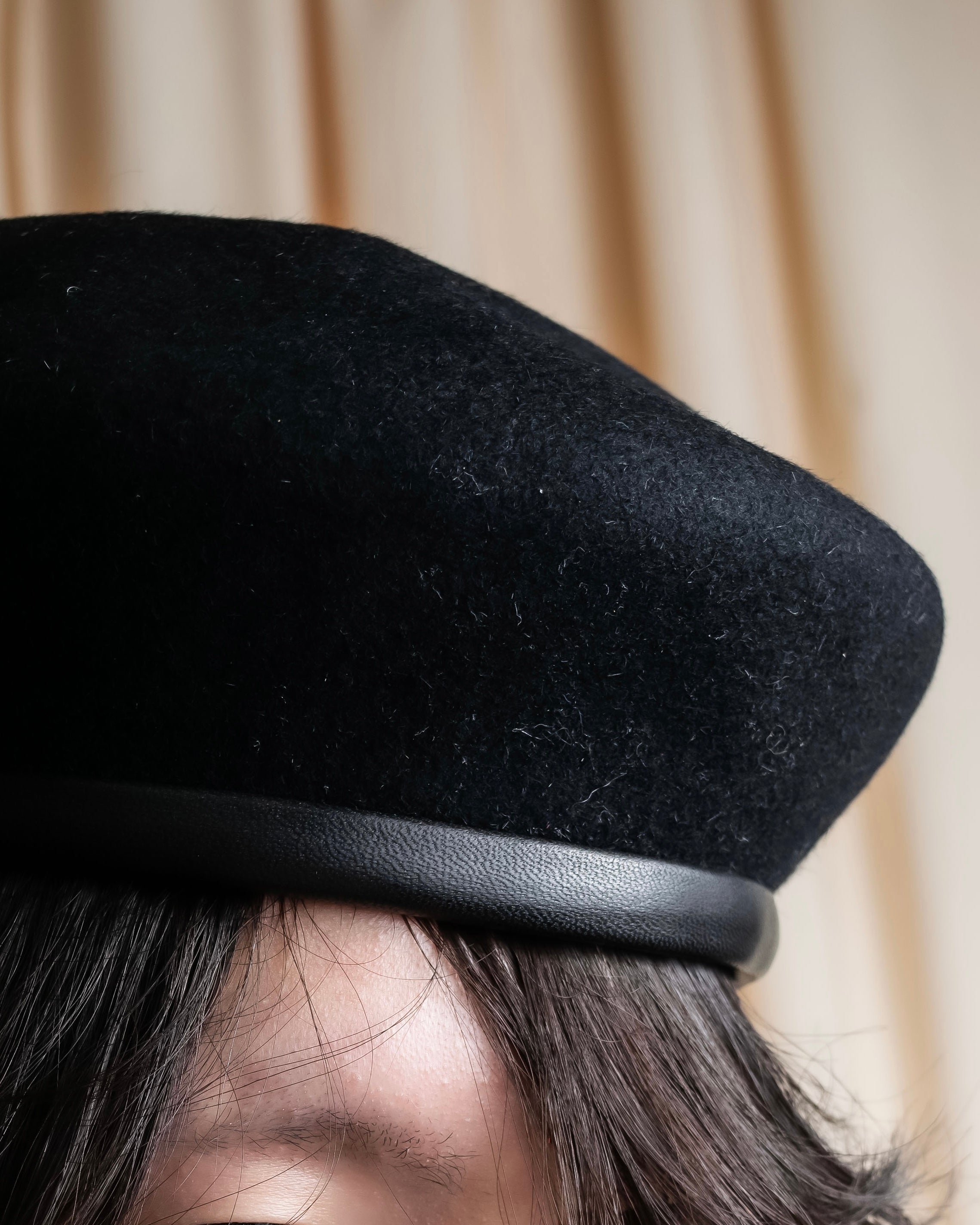 "FUMIKA UCHIDA" Leather piping design wool felt beret
