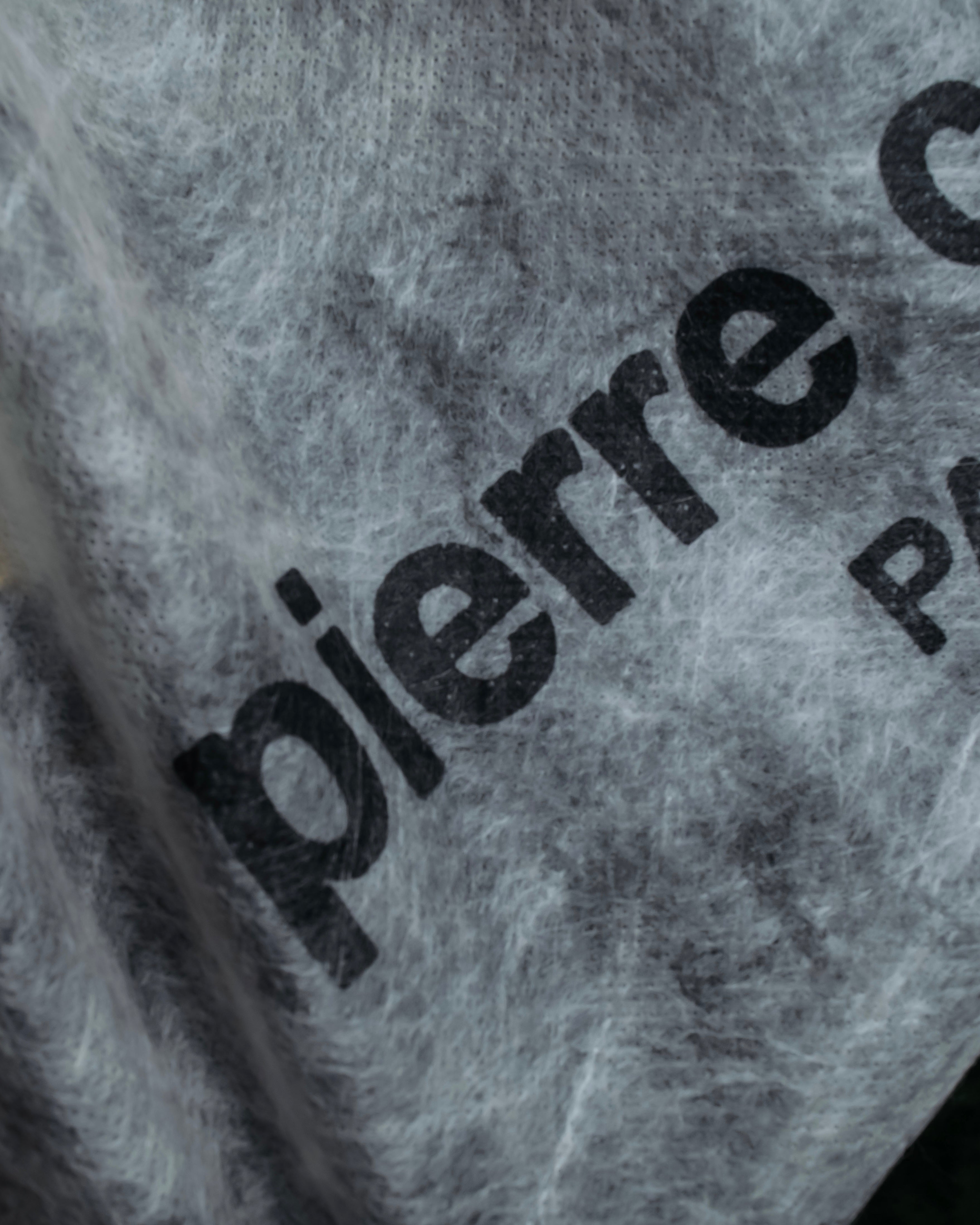 "Pierre Cardin" Turnlock design ostrich leather top handle bag