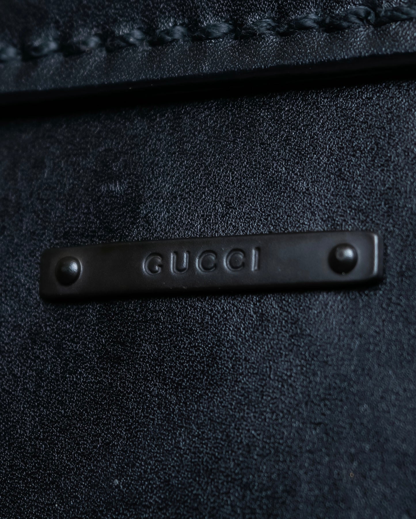 "GUCCI" Horizontal shape metal fittings design leather one shoulder bag