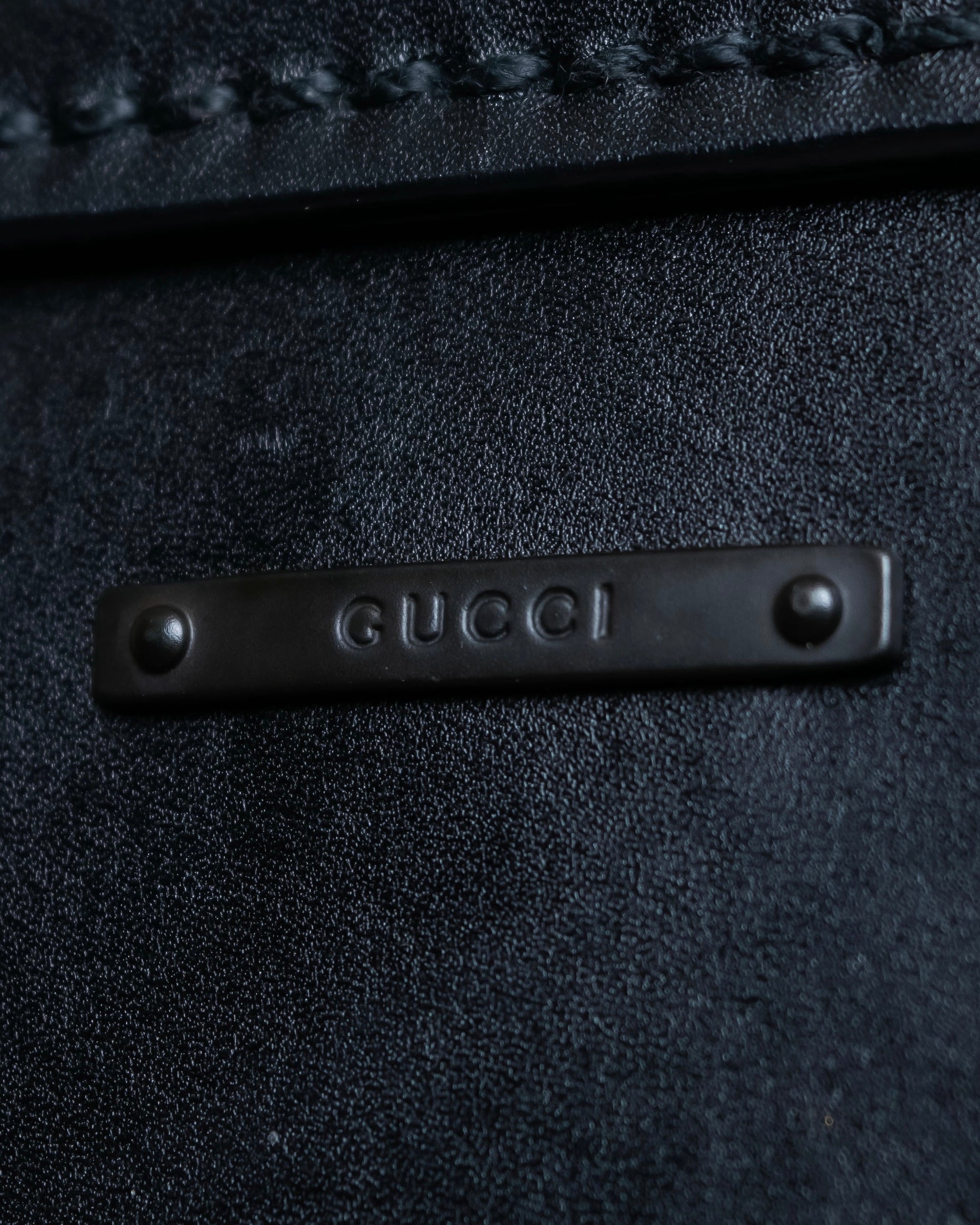 "GUCCI" Horizontal shape metal fittings design leather one shoulder bag