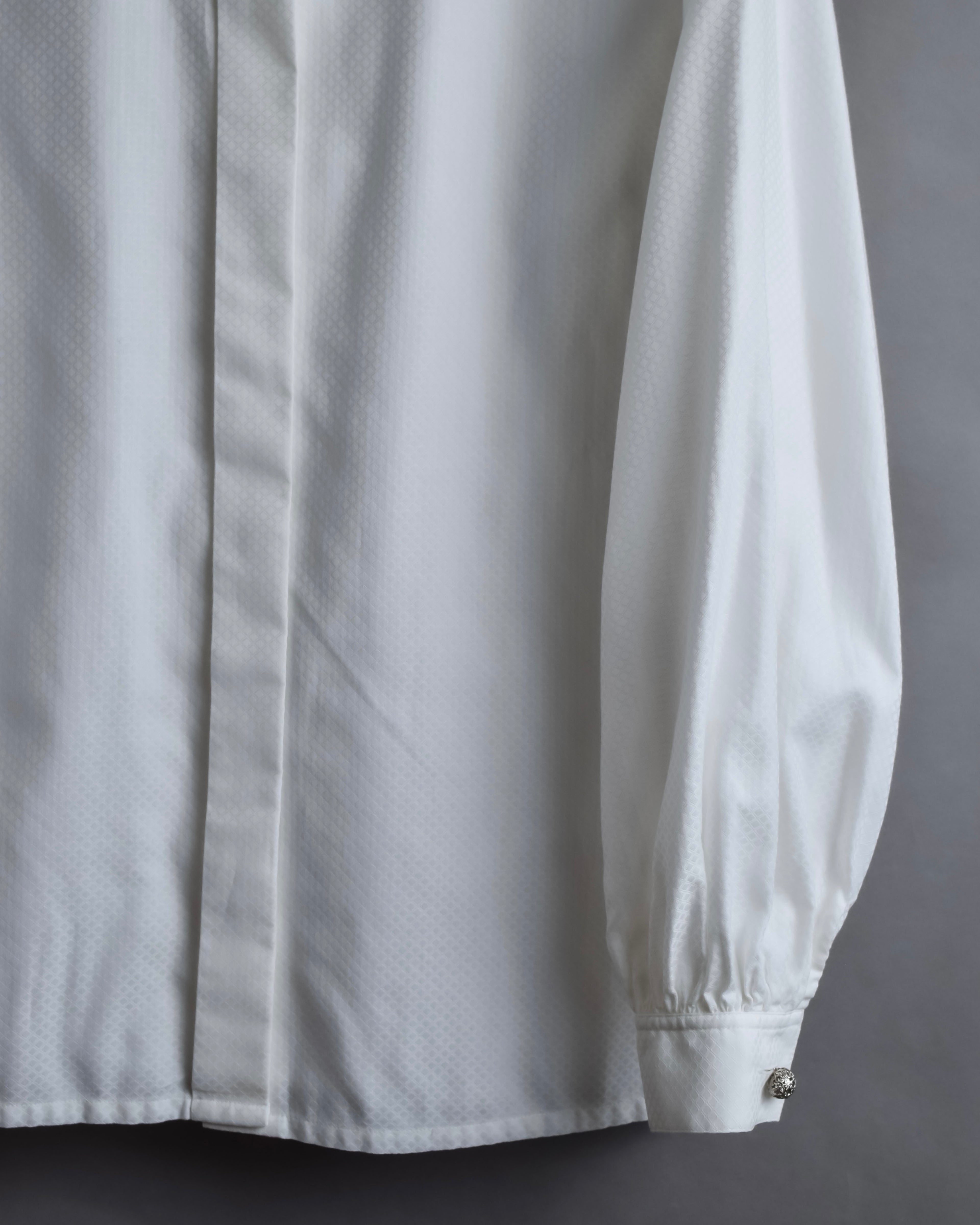 "Christian Dior" Diamond pattern woven metal button shirt