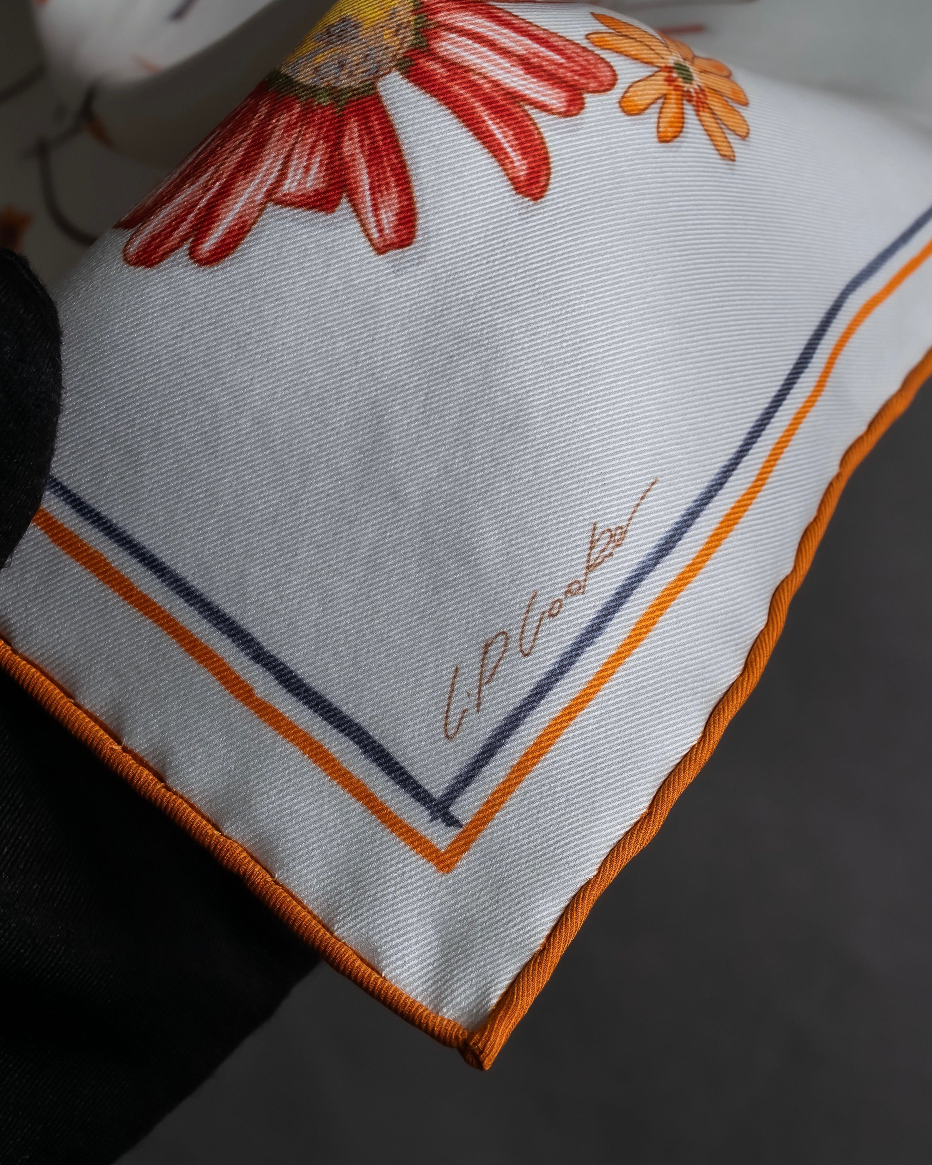 "HERMES" Carré 70 I Like Flowers silk scarf