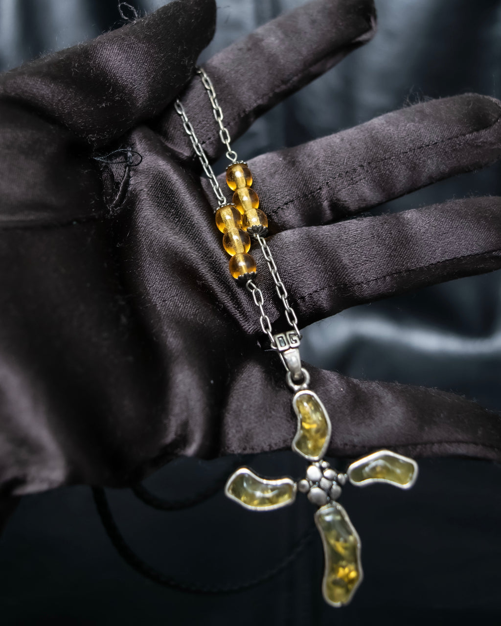 “Dolce&amp;Gabbana” Yellow crystal cross chain necklace