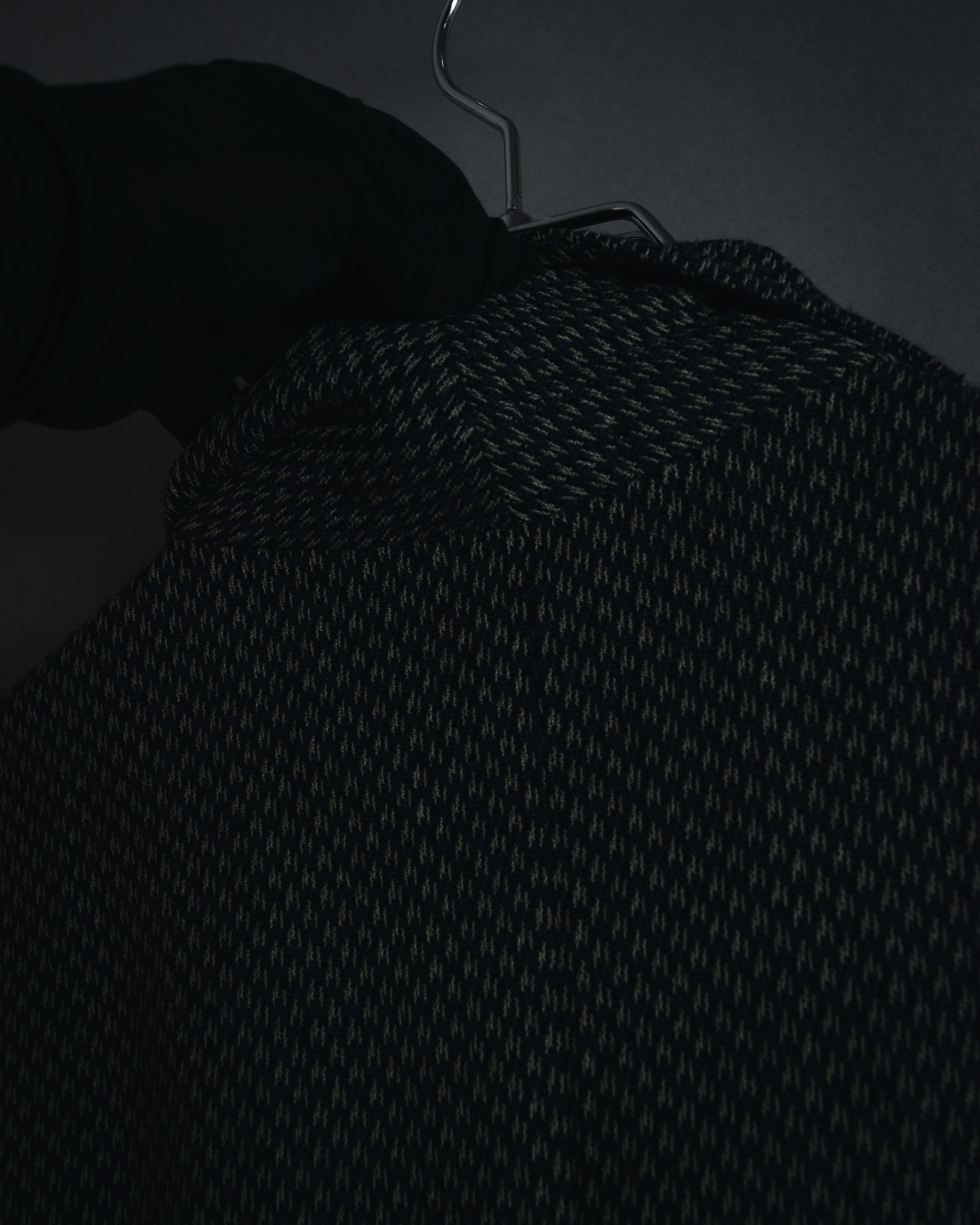 "VALENTINO GARAVANI BOUTIQUE"
Late 80’s - Early 90’s soft-structured birdseye wool tailored jacket