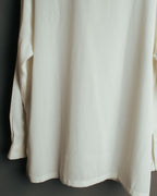 “UMBERTO GINOCCHIETTI“ 80’s-90’s pleated front ivory dress shirt