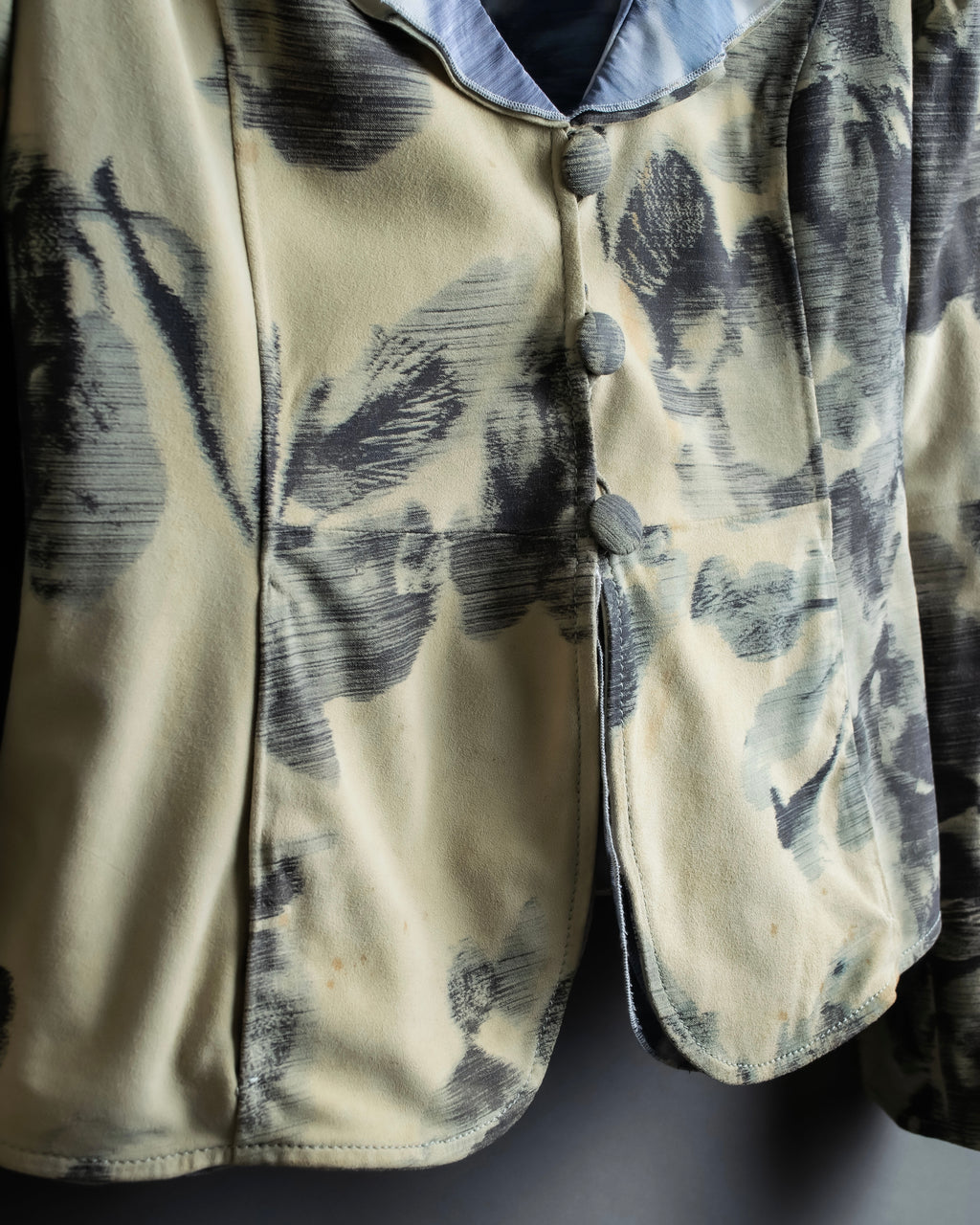 "ARMANI" Botanical print frilled collar jacket