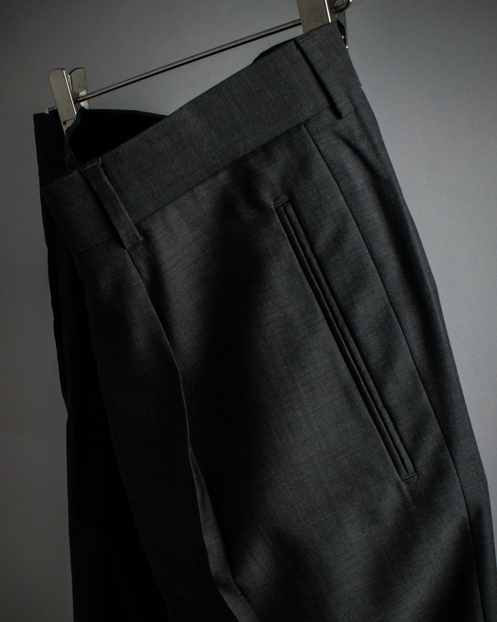 "HUGO BOSS" Fine-gauge wool khaki gray set up