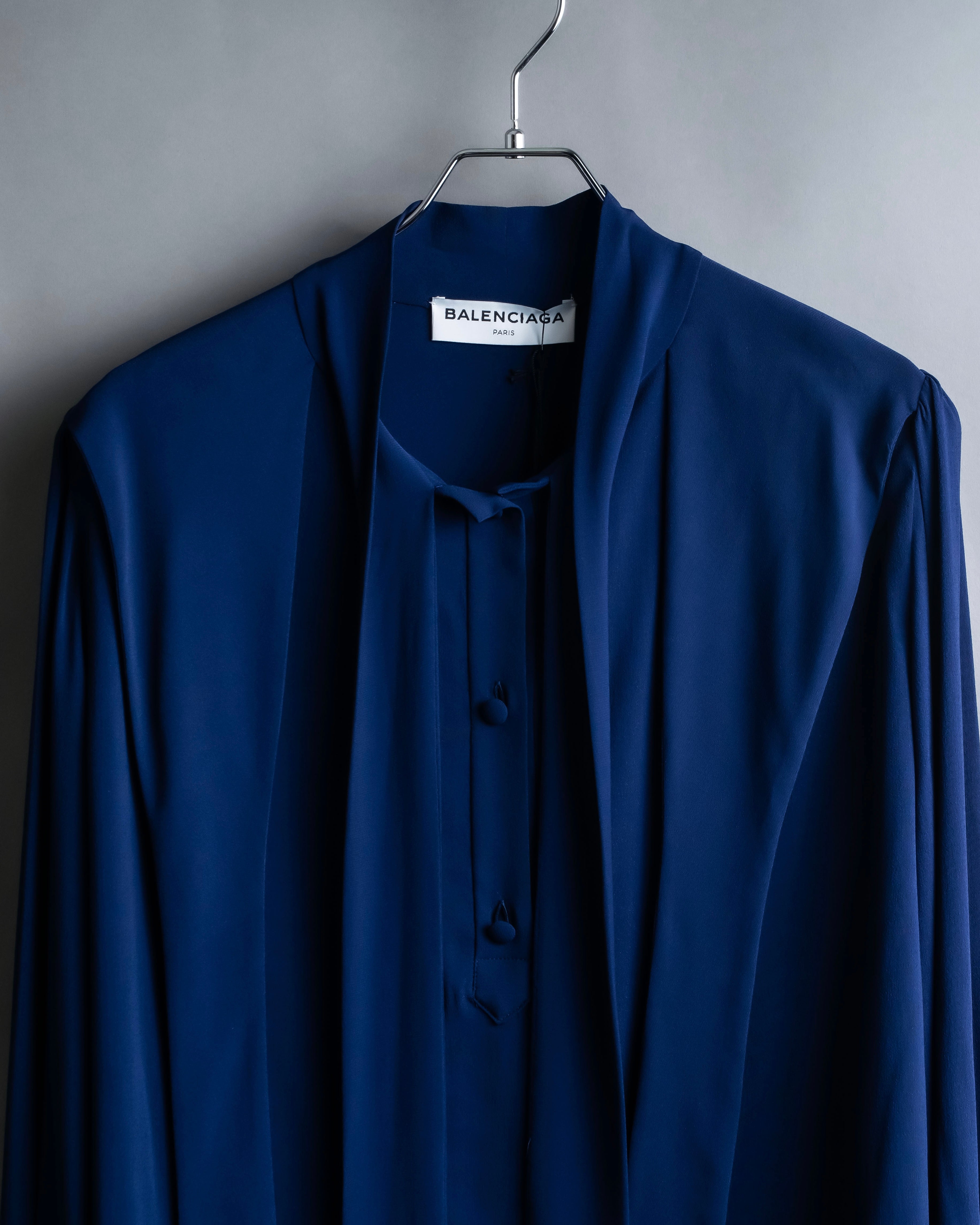 "BALENCIAGA" 16AW Pussy bow sailor shirt