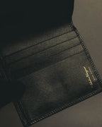 "Salvatore Ferragamo" 80's–00's Classic gancini bifold wallet
