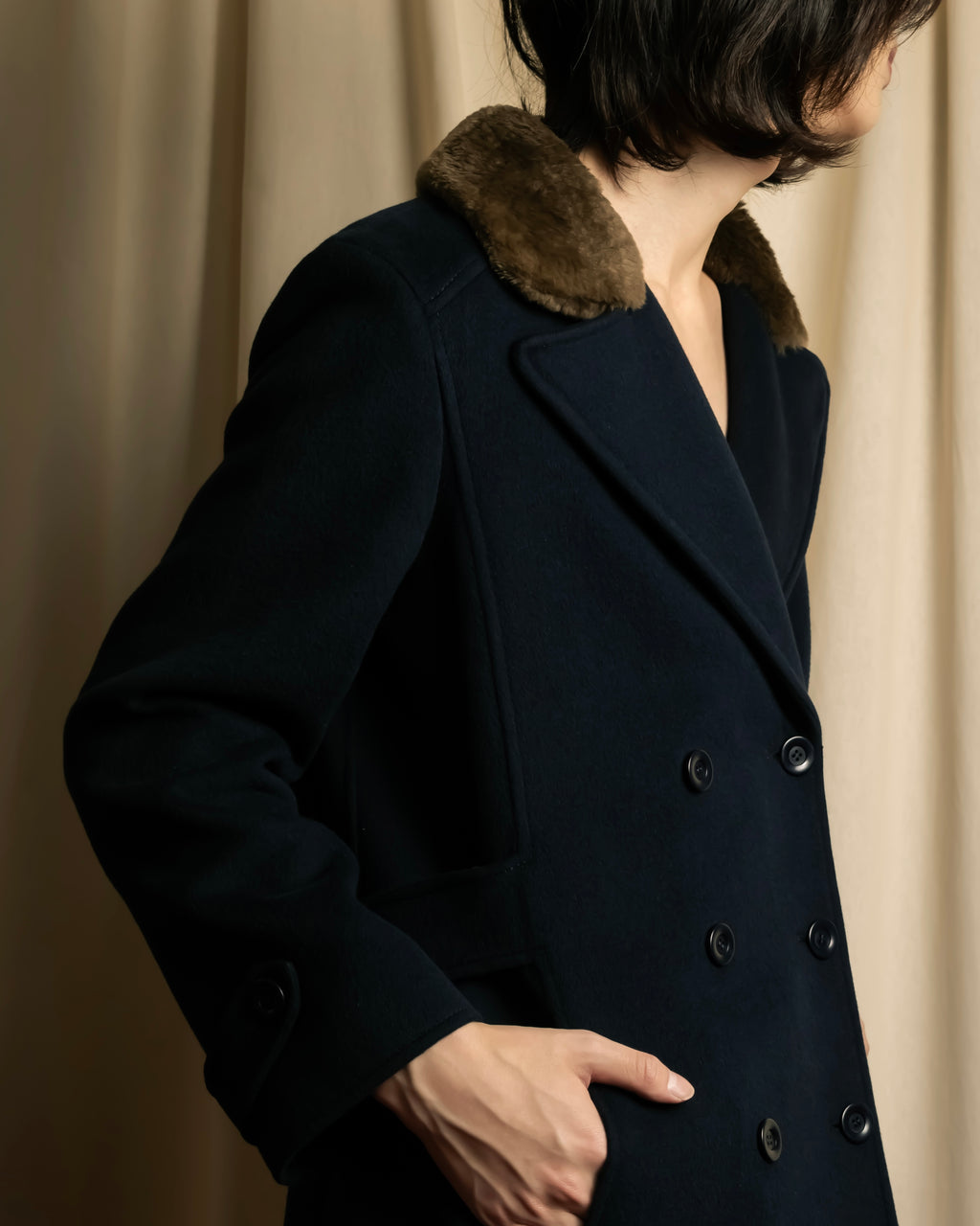 "VALENTINO" Fur collar double-breasted wool coat