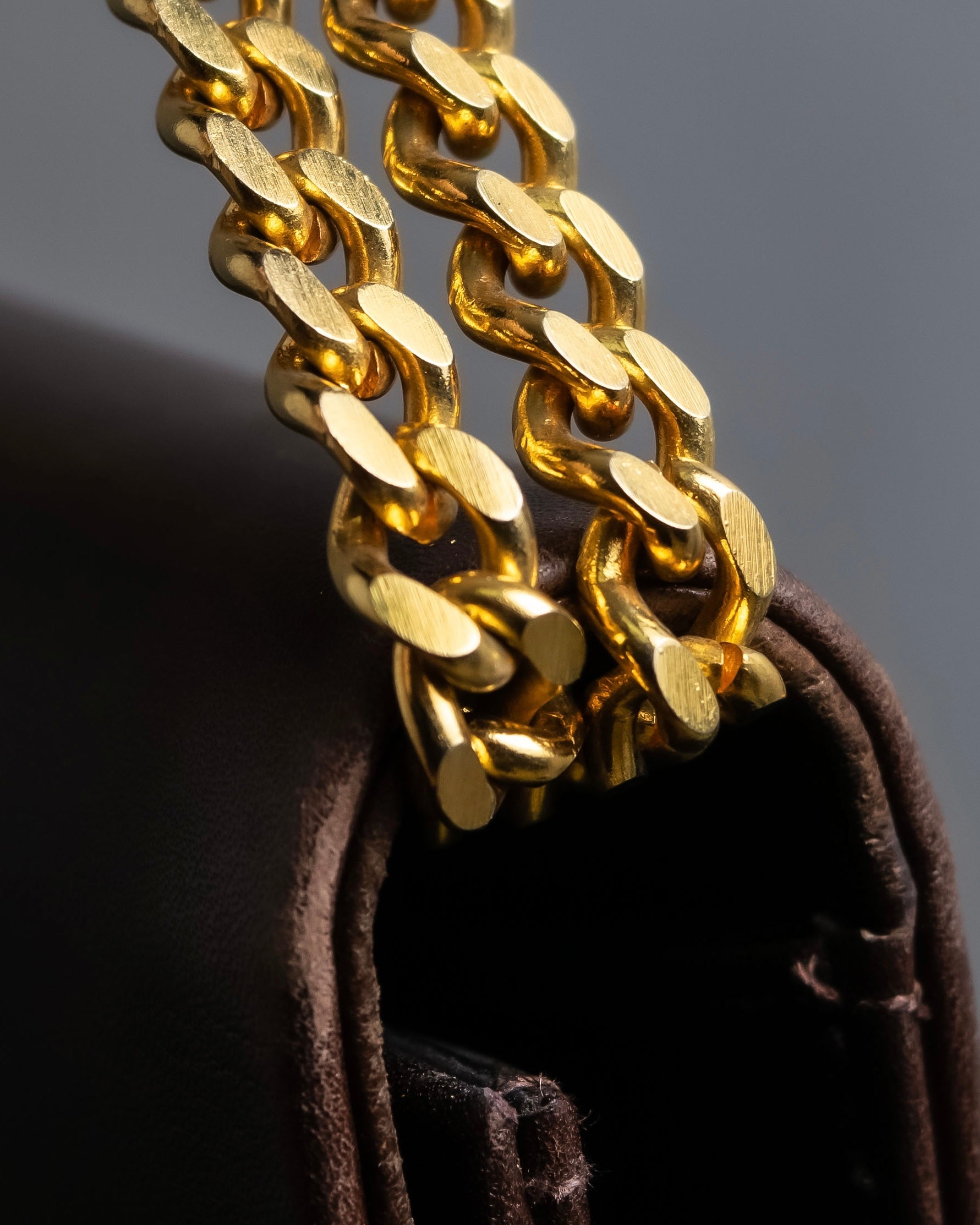 "Christian Dior" CD turn lock design chain shoulder bag