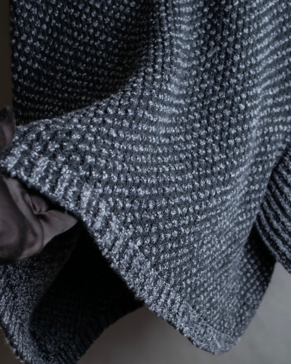 "DOLCE & GABBANA" Poncho silhouette waffle knit pullover