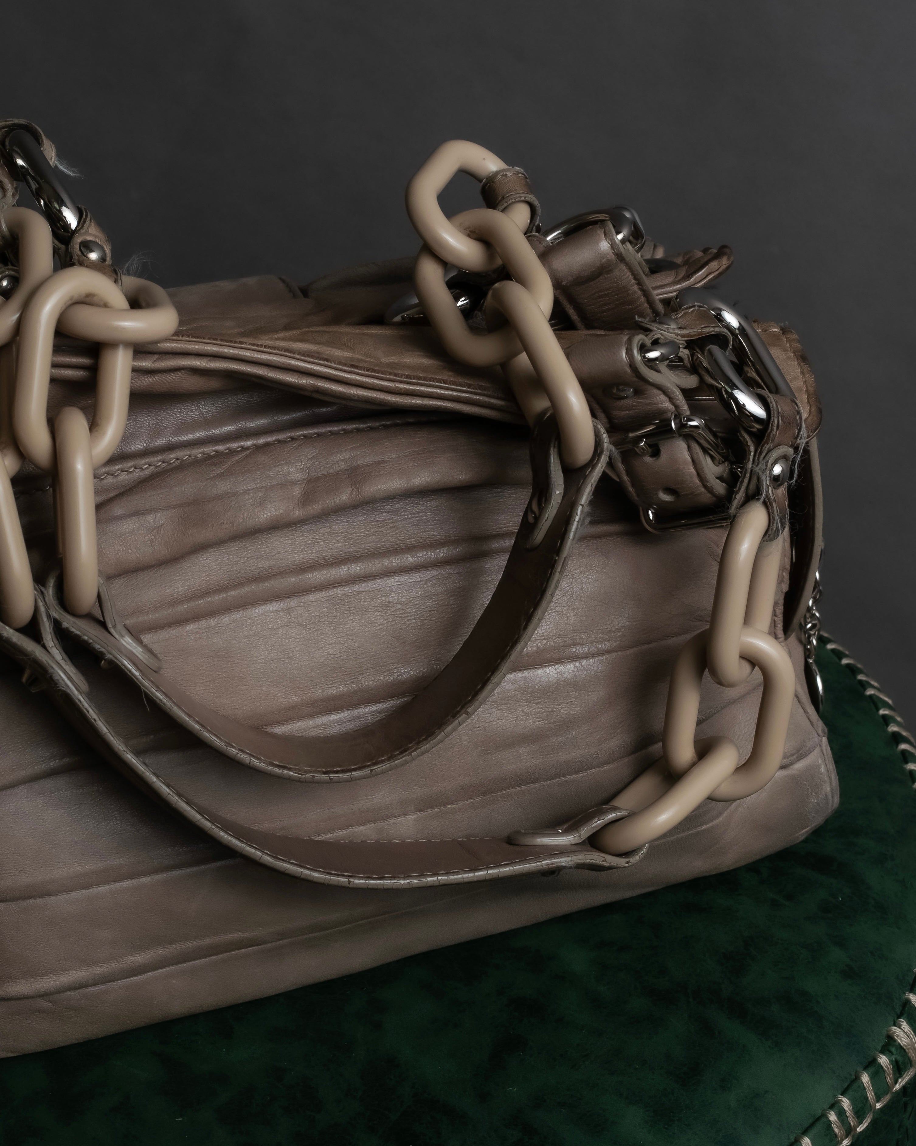 "BALENCIAGA" Three-way chain leather shoulder bag