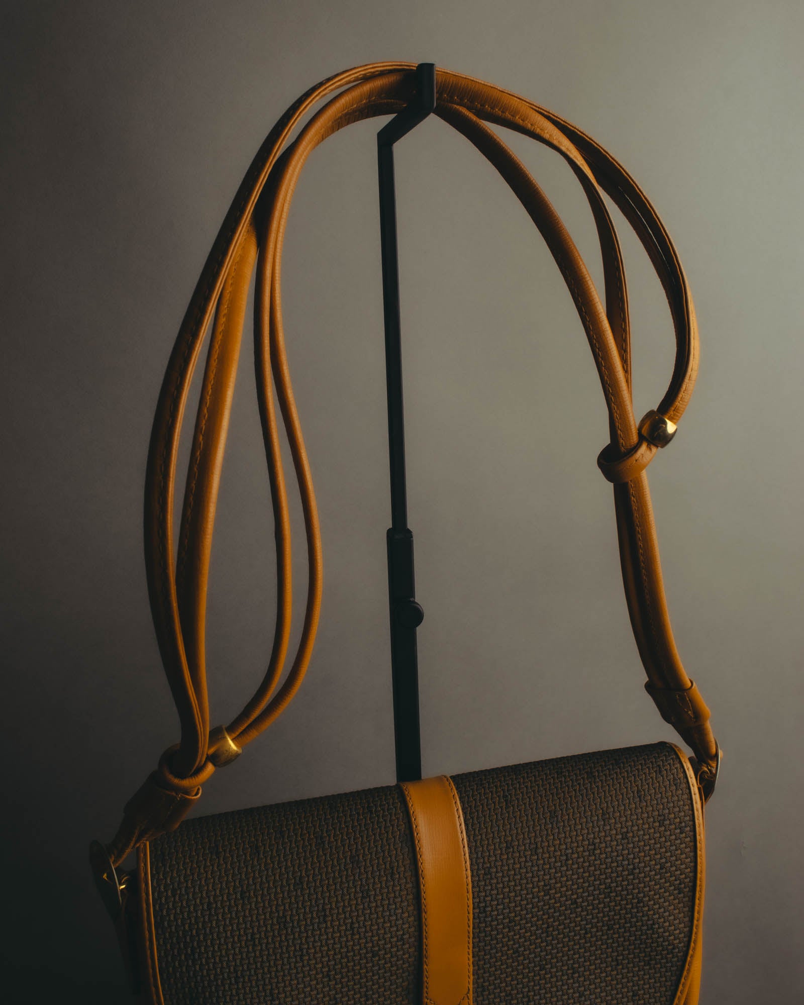 "Yves Saint Laurent" 70's-90's Woven leather shoulder bag
