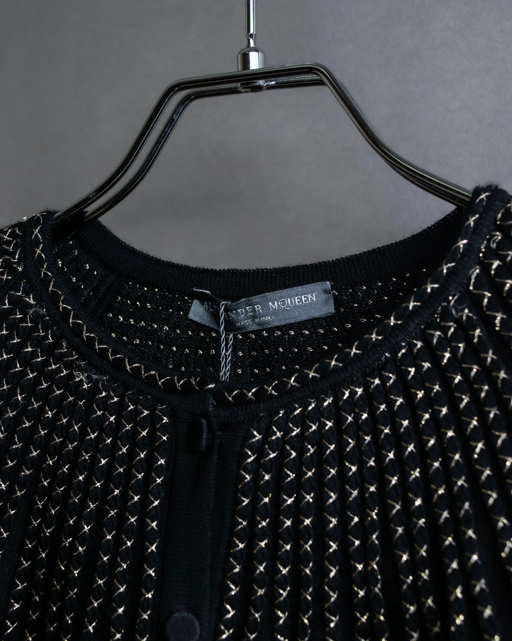 "Alexandar McQueen" Waist-shape detail vertical stitch cardigan