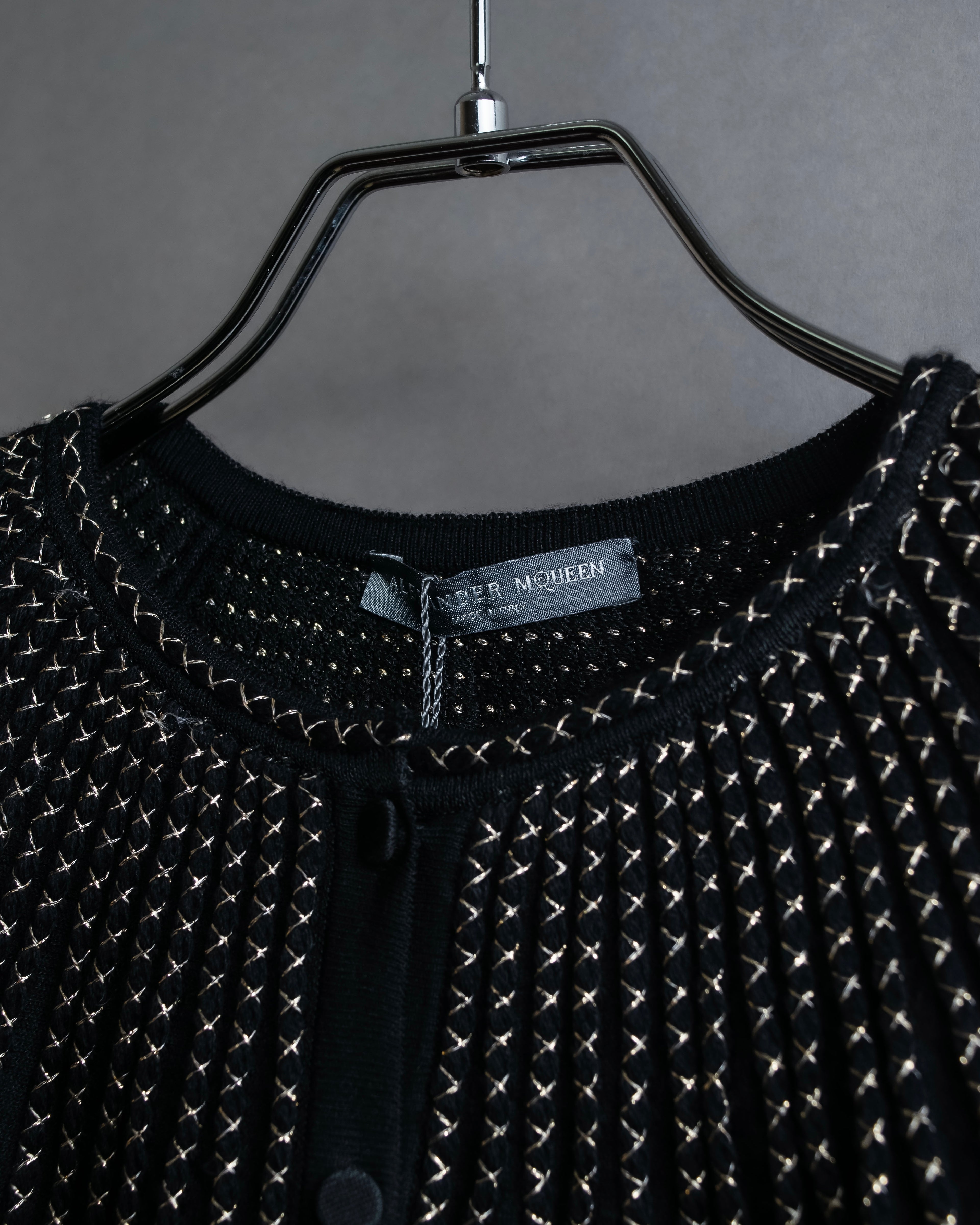 "Alexandar McQueen" Waist-shape detail vertical stitch cardigan