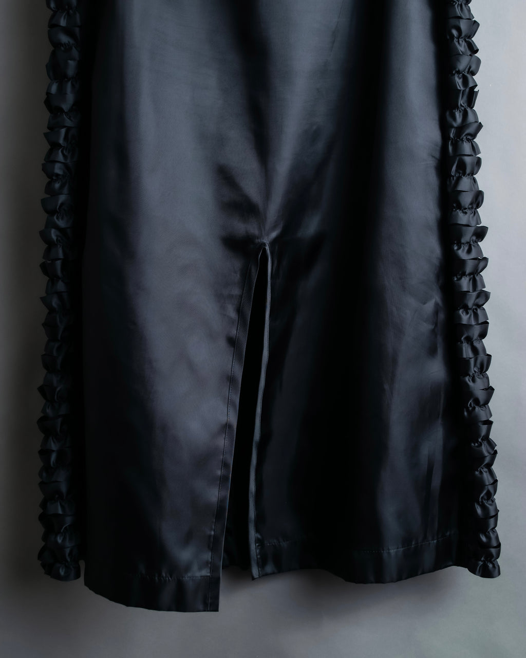 “tricot COMME des Garçons AD1999" Ribbon designed long skirt