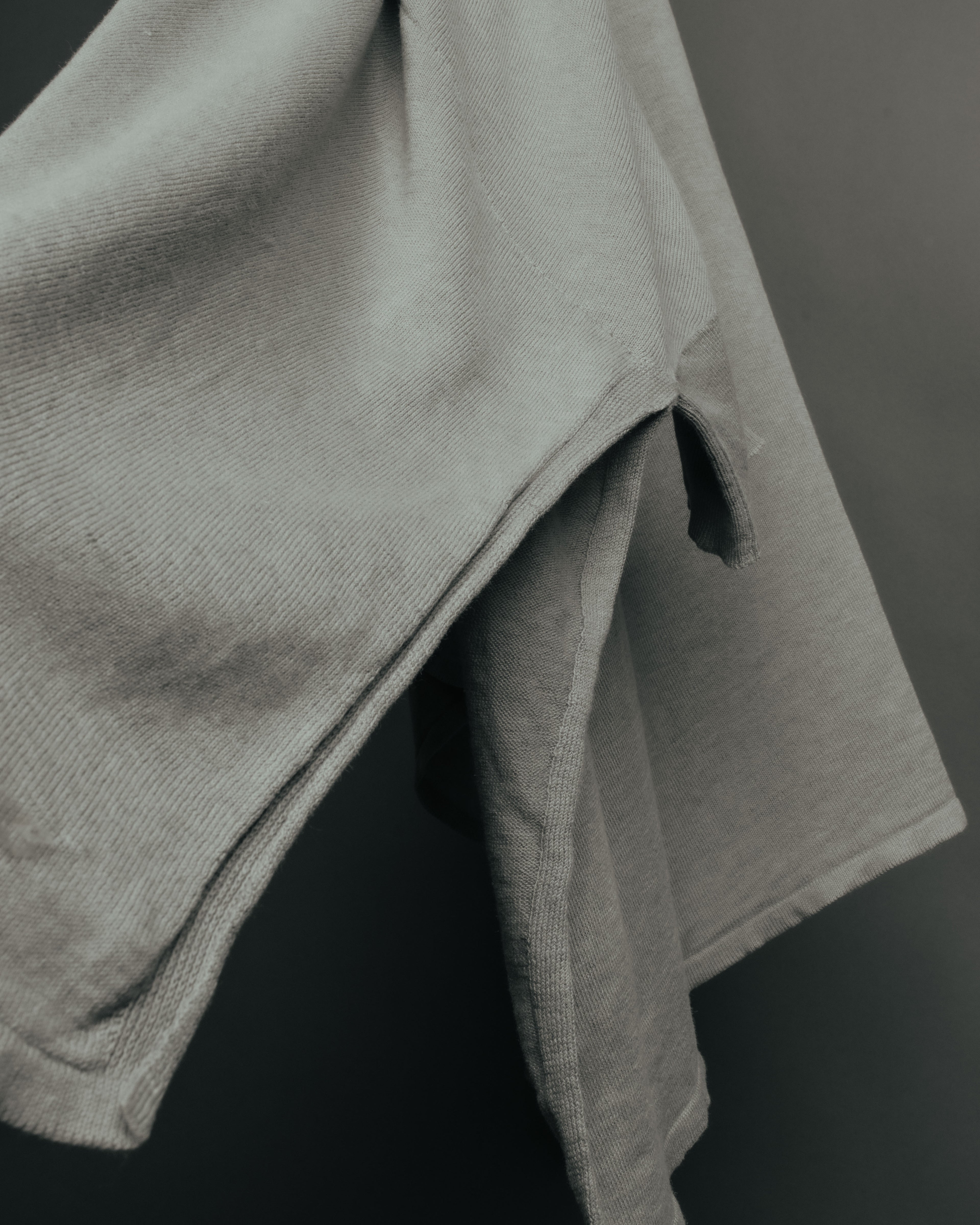 “Maison Martin Margiela” 2012SS line 4 oversized draped knit cardigan