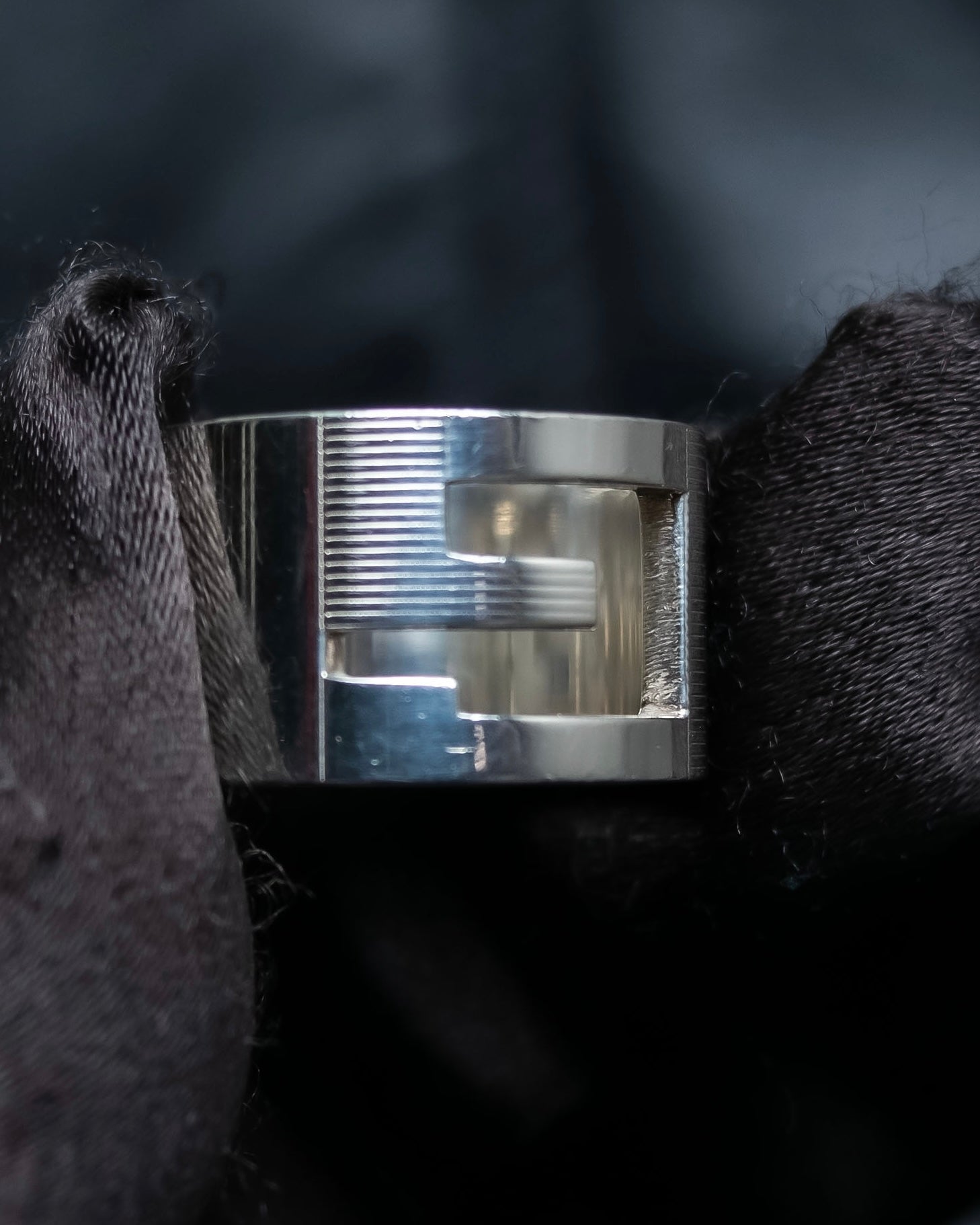 “GUCCI” G logo silver 925 ring