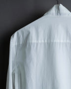 "Bruno Pieters." 2-way collar design stand-up collar dress shirt