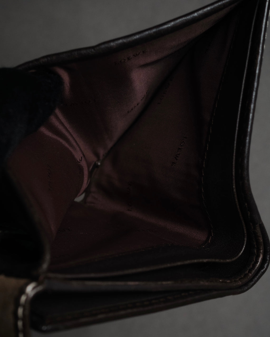 "LOEWE" 90’s-00’s suede anagram compact wallet