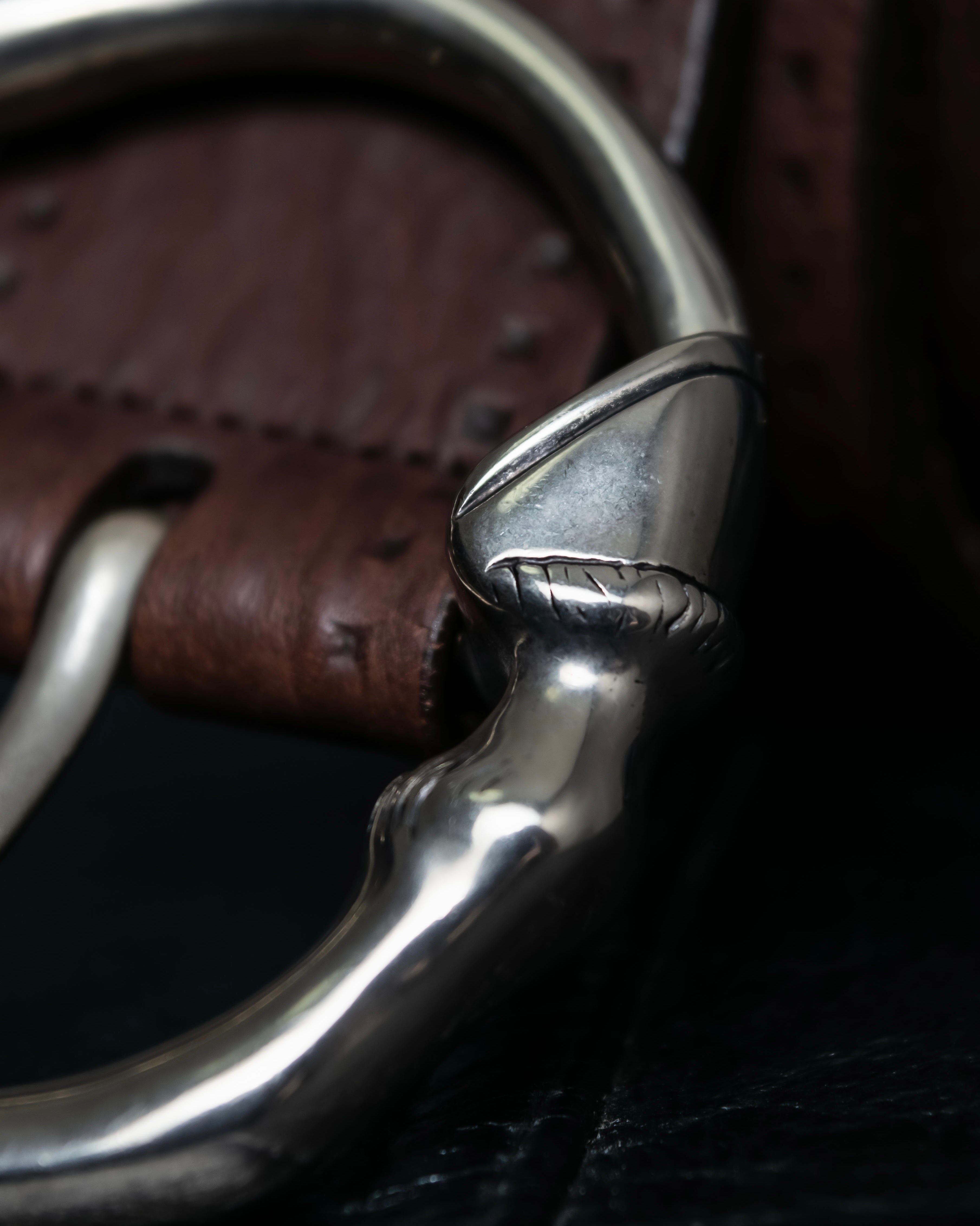 "GUCCI" Horse's foot motif antique style ring belt