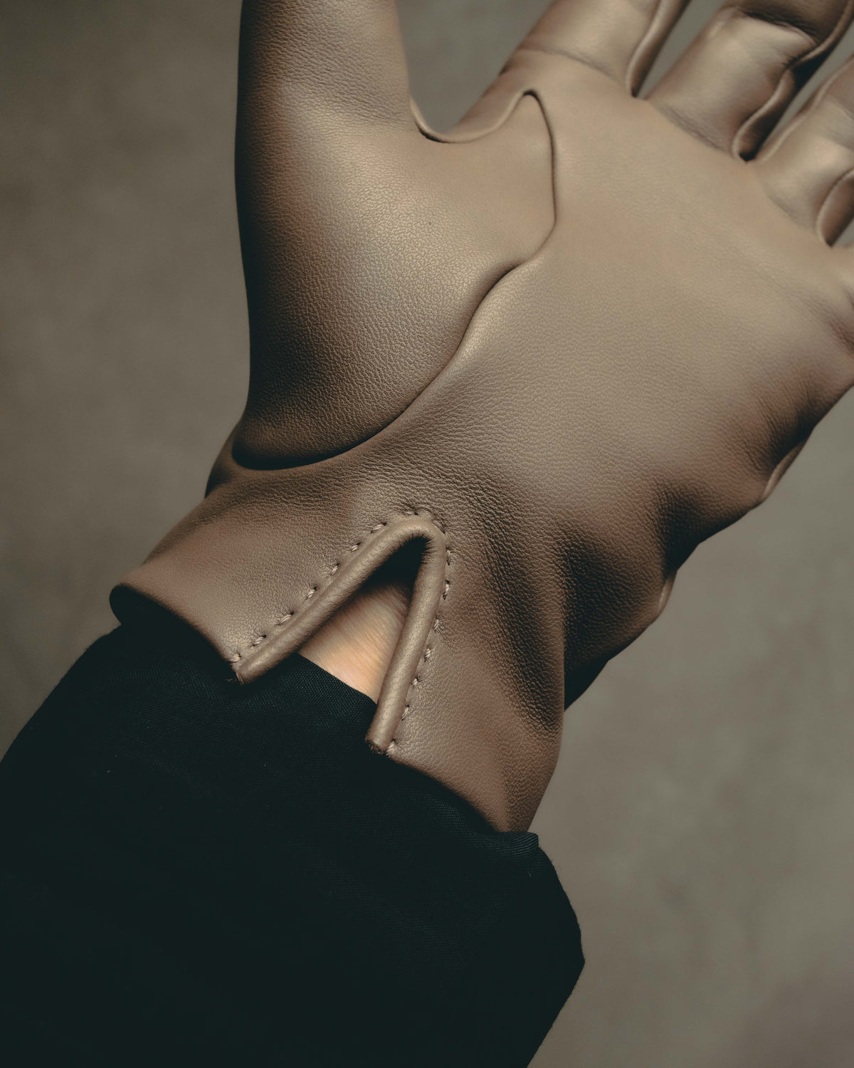-SPECIAL- "Hermès" 20's Luxurious chain detailed lambskin leather gloves