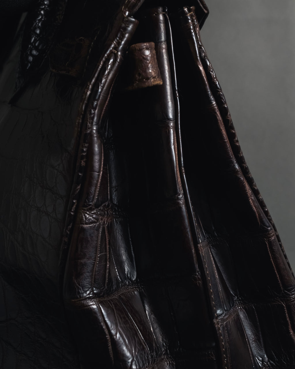-SPECIAL- "Pierre Cardin"
90’s real crocodile leather top handle bag