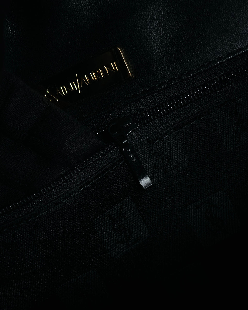 "Yves Saint Laurent" 90’s croc embossed whipstitch trapeze handbag