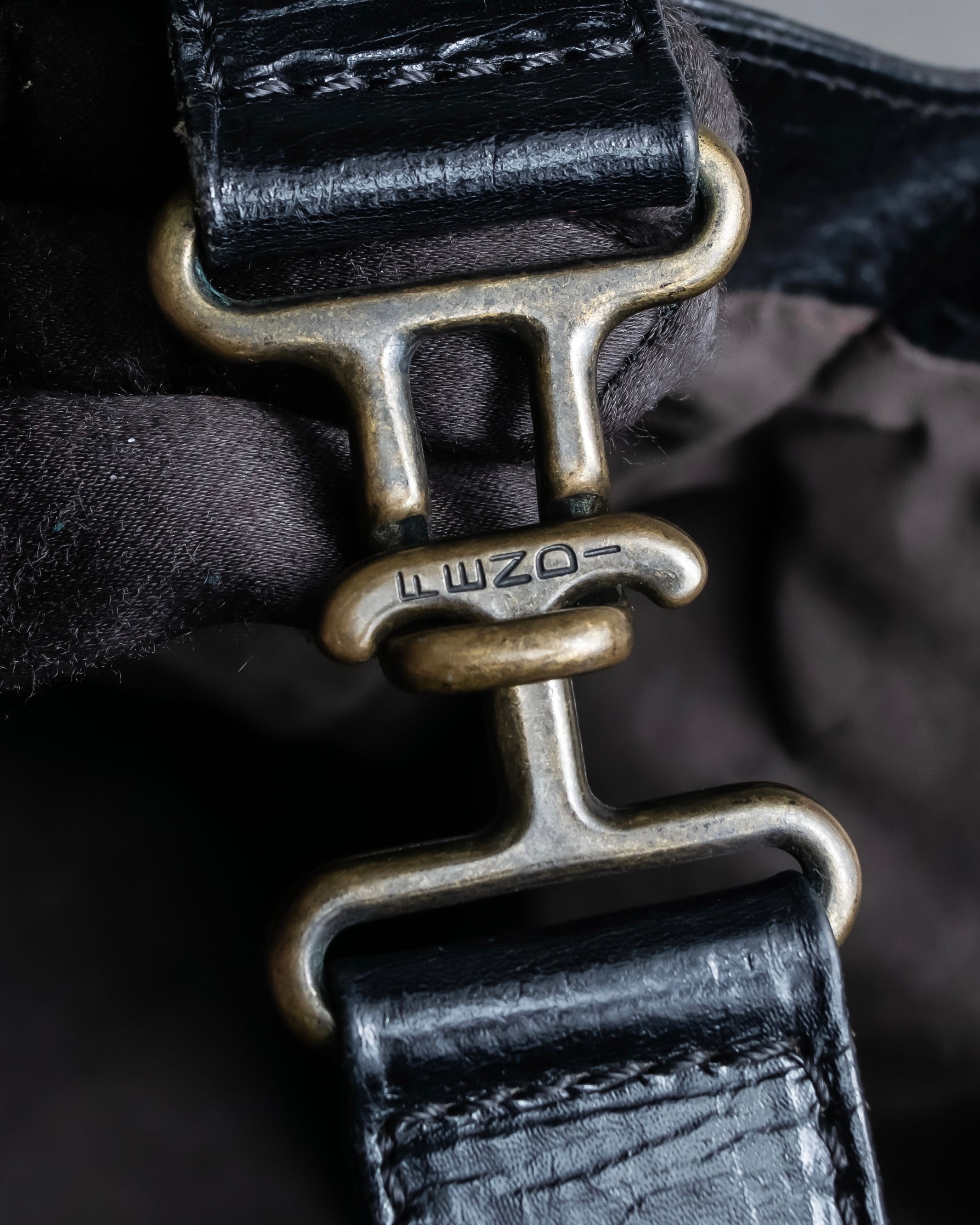 "FENDI" Ethnico grained leather hand bag