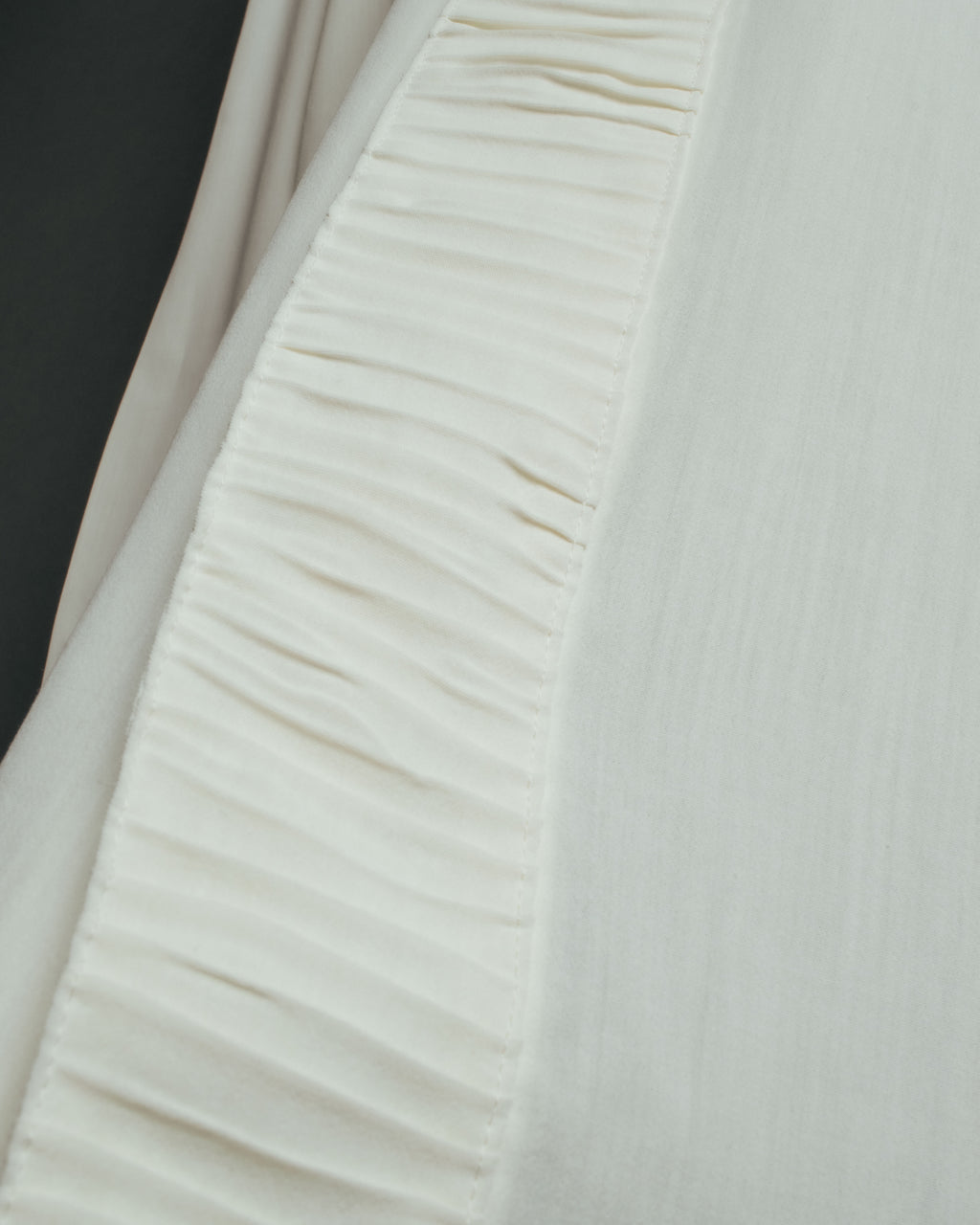 “UMBERTO GINOCCHIETTI“ 80’s-90’s pleated front ivory dress shirt