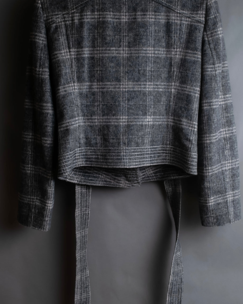 お取り置き分 "VALENTINO" Belted ruffle detail short jacket